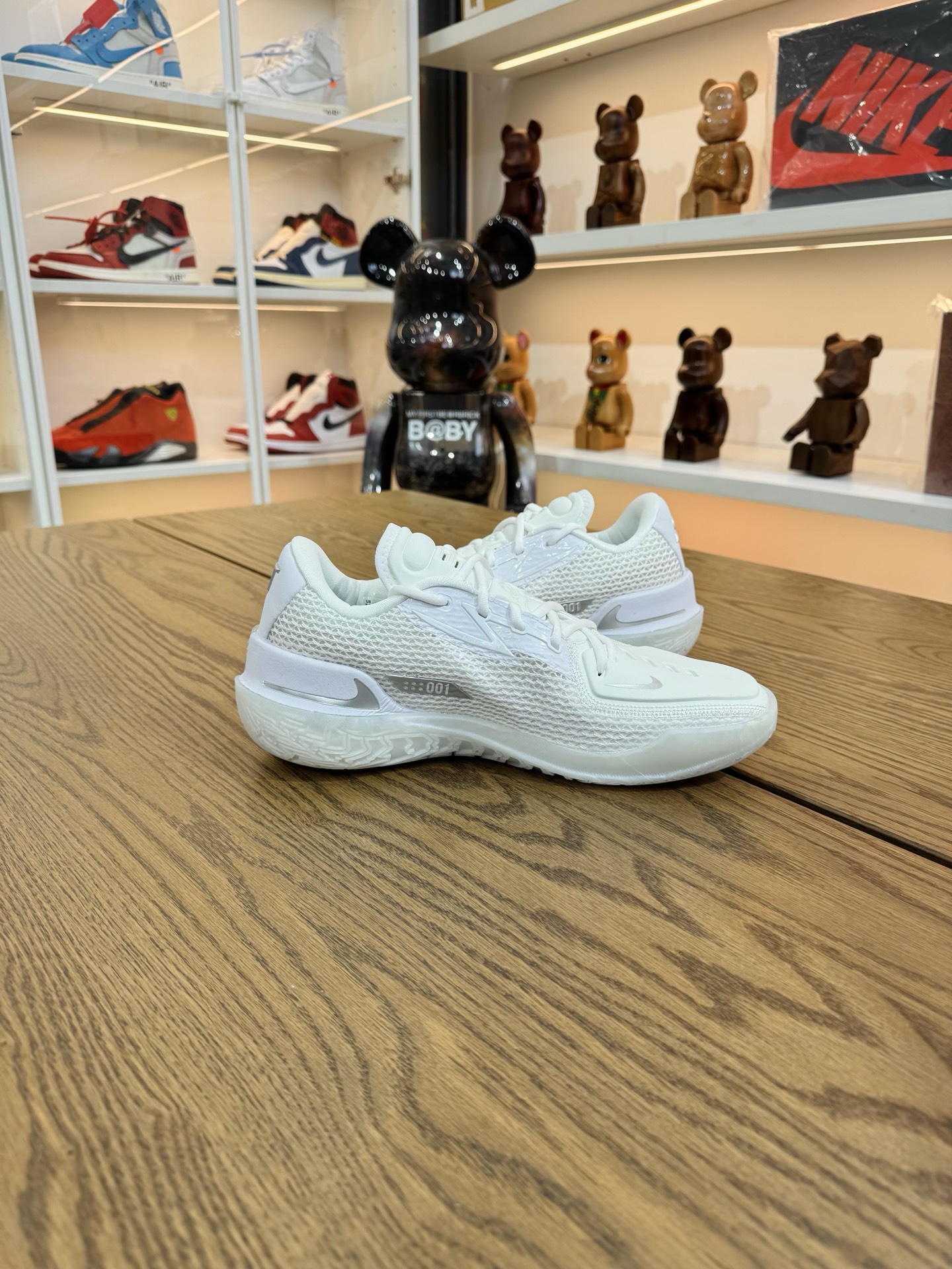 Air Zoom G.T. cut 1  白色全氣墊實戰鞋  尺碼 40-46「US7-12」 CZ0176-102