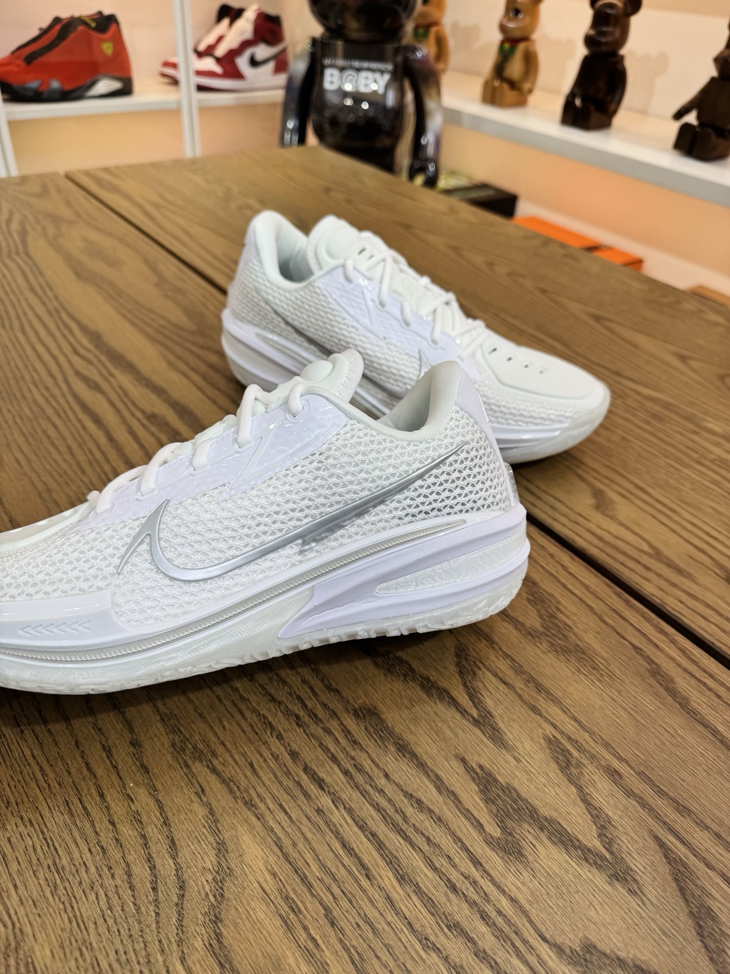 Air Zoom G.T. cut 1  白色全氣墊實戰鞋  尺碼 40-46「US7-12」 CZ0176-102