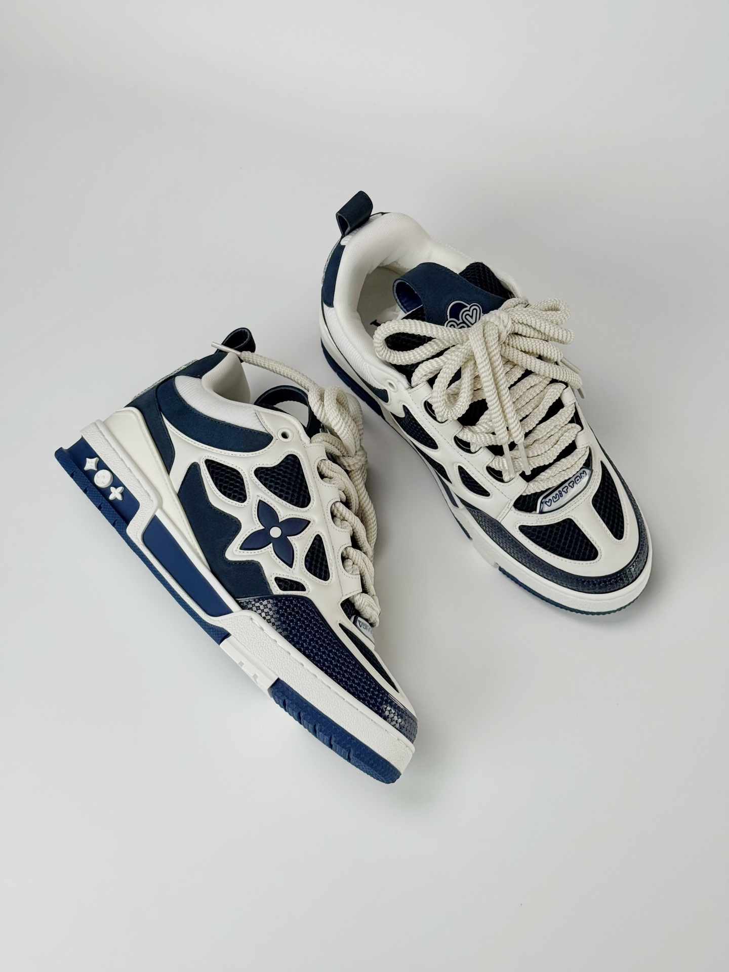 LV Skate 白藍 大貨實拍 1AARRM 尺碼 39-46 UK5-12