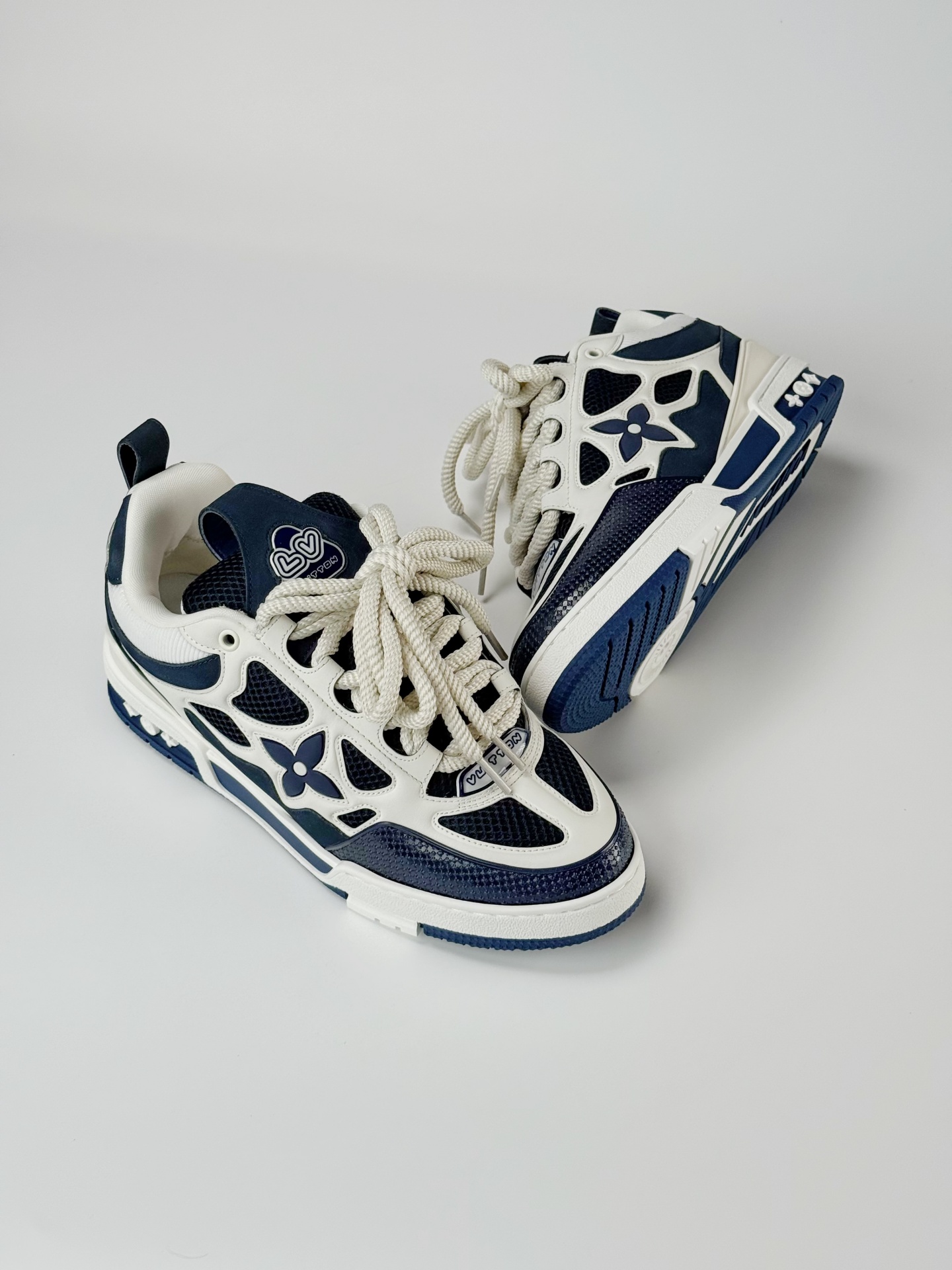 LV Skate 白藍 大貨實拍 1AARRM 尺碼 39-46 UK5-12