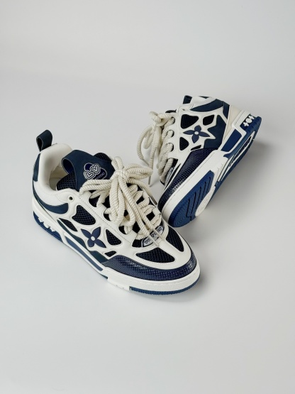 LV Skate 白藍 大貨實拍 1AARRM 尺碼 39-46 UK5-12