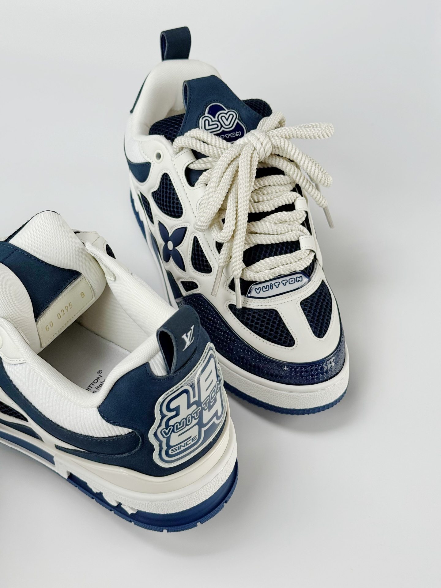 LV Skate 白藍 大貨實拍 1AARRM 尺碼 39-46 UK5-12