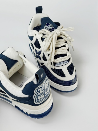 LV Skate 白藍 大貨實拍 1AARRM 尺碼 39-46 UK5-12