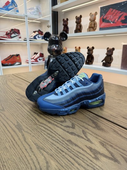 Yu-Gi-Oh! x Air Muscle 95  遊戲王聯名 超感藍 當漫畫走進現實  尺碼 36-47.5「US4-13」 II7404-400