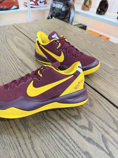 Kobe 8 Protro PE  紅黃 USC 南加州大學配色 尺碼 40-48.5「US7-14」