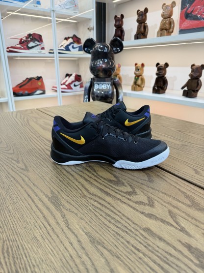 Kobe 8 Protro 黑紫黄 "Lakers Away" HF9550-001 尺碼 40-48.5「US7-14」