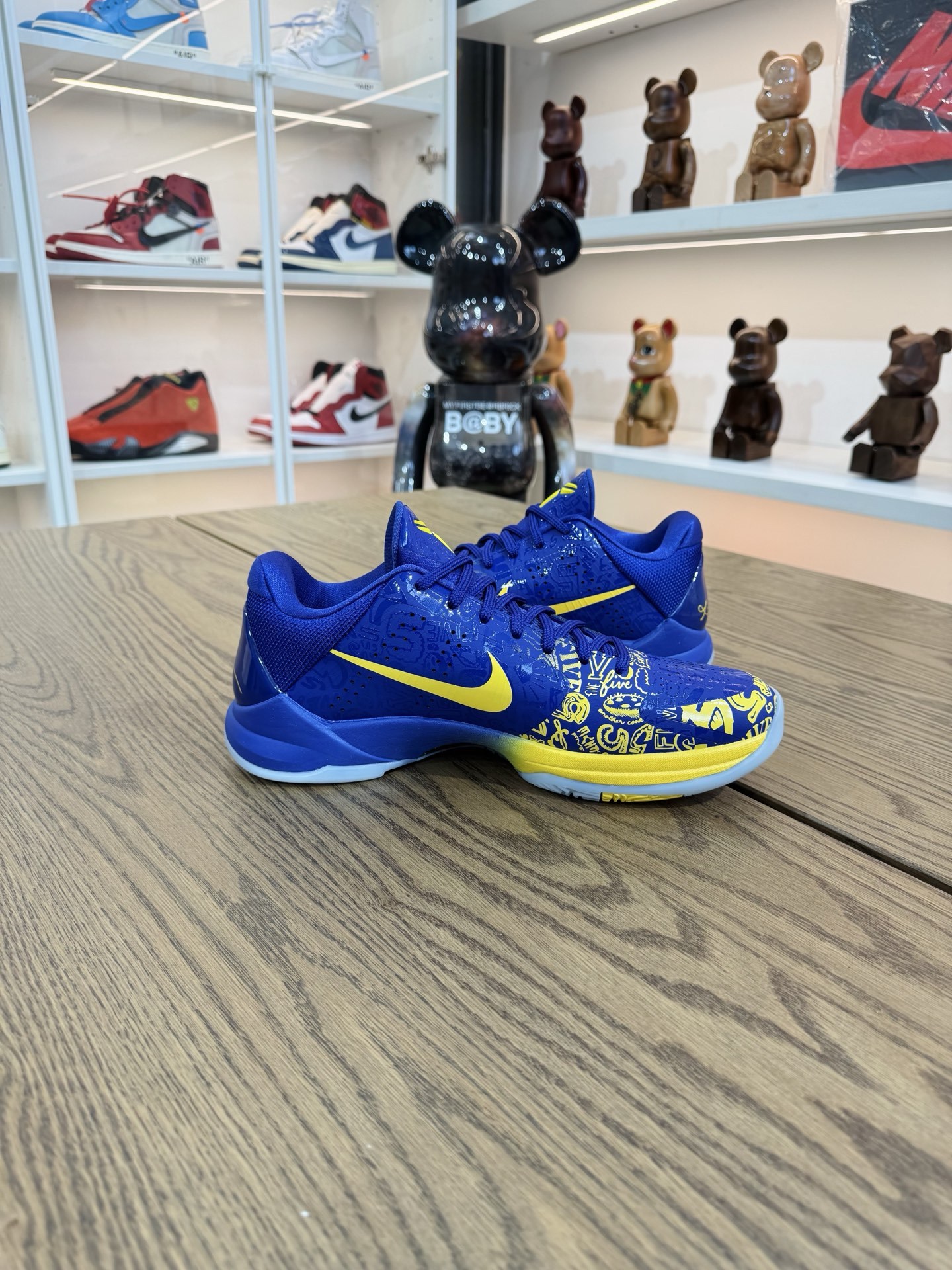 Kobe 5 Protro 五冠王 5 Rings CD4991-400 尺碼 40-48.5「US7-14」