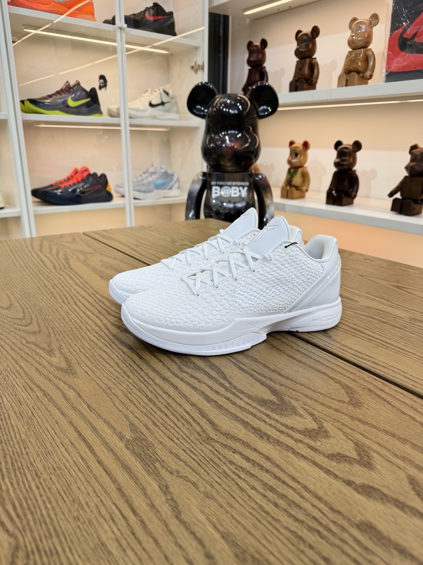 Kobe 6 Protro PE 純白「Halo」稀有配色