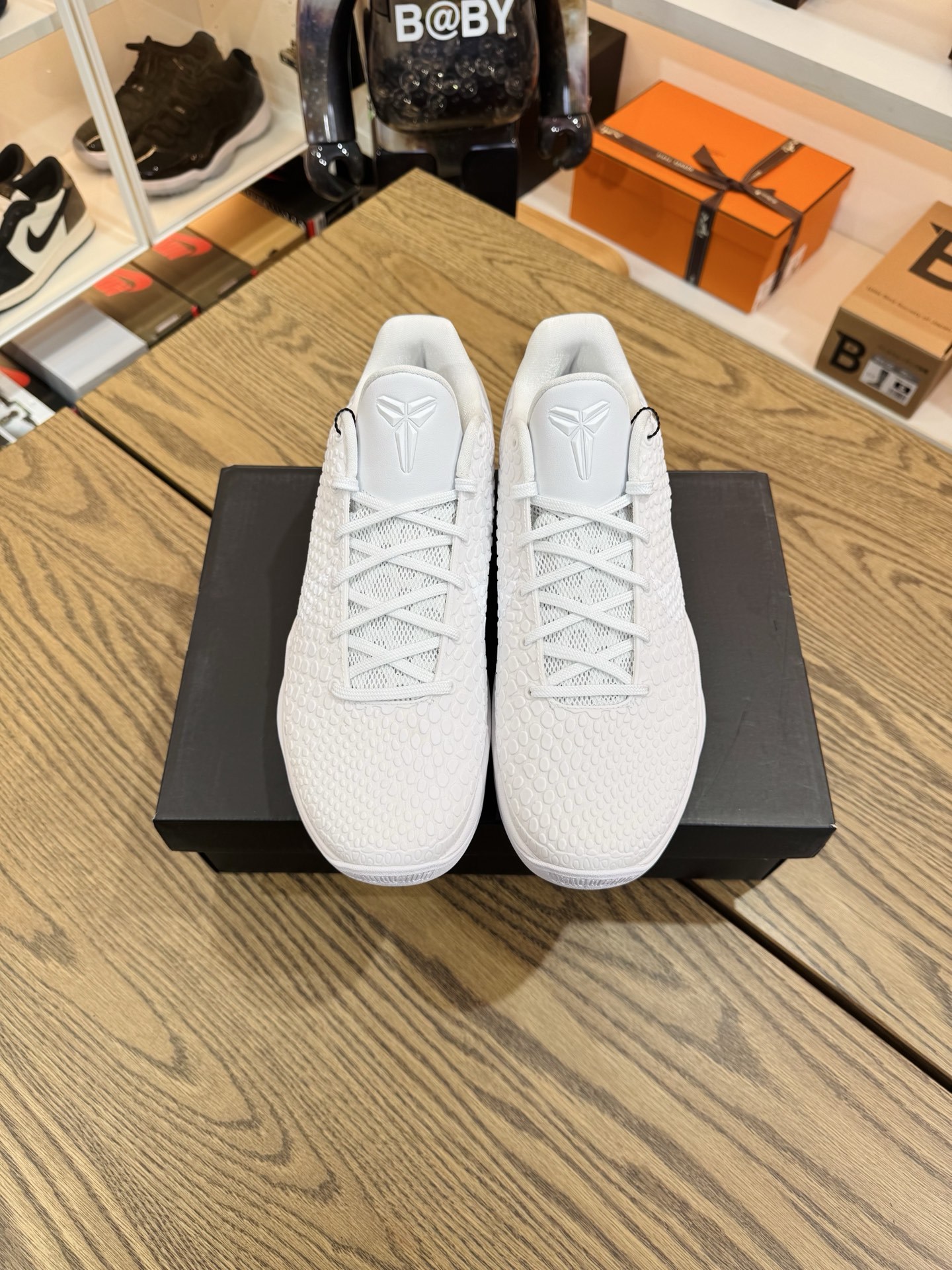 Kobe 6 Protro PE 純白「Halo」稀有配色