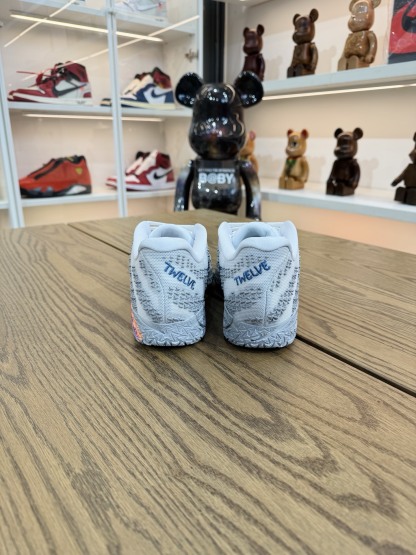 JA 3 莫蘭特三代  灰白 HF2794-100