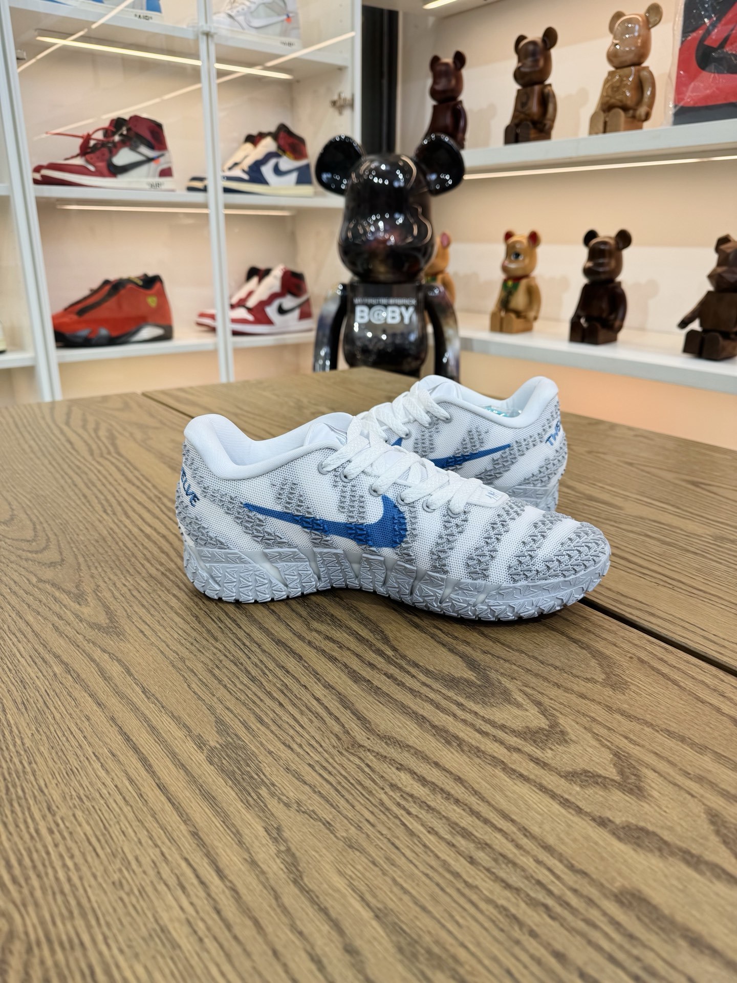 JA 3 莫蘭特三代  灰白 HF2794-100