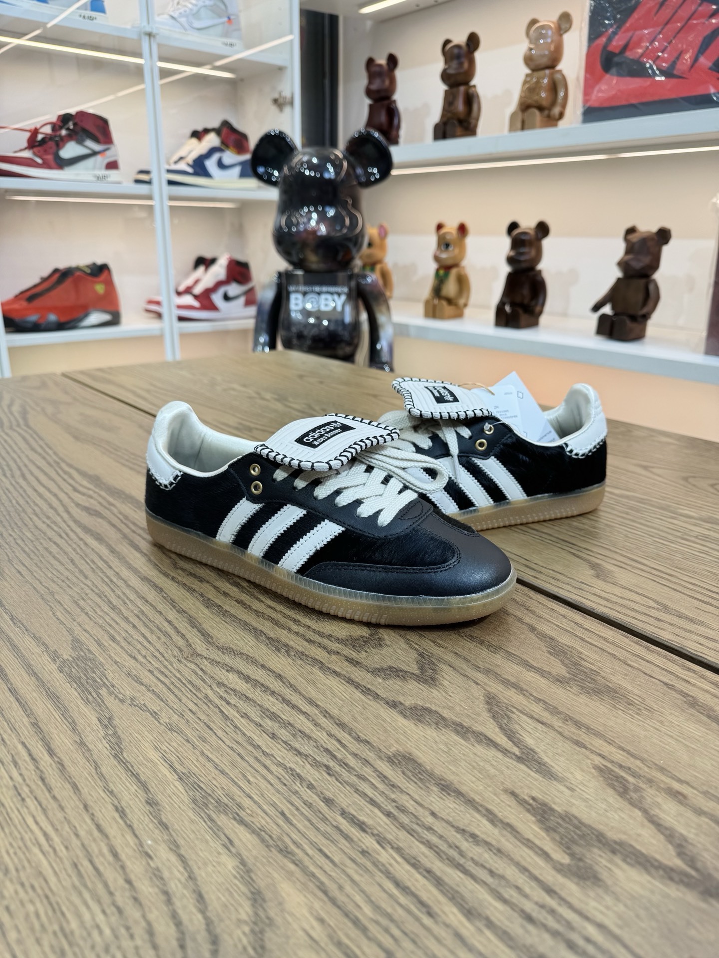 WALES BONNER x Samba IE0580 Pony Tonal 馬毛鞋面 高級感很濃