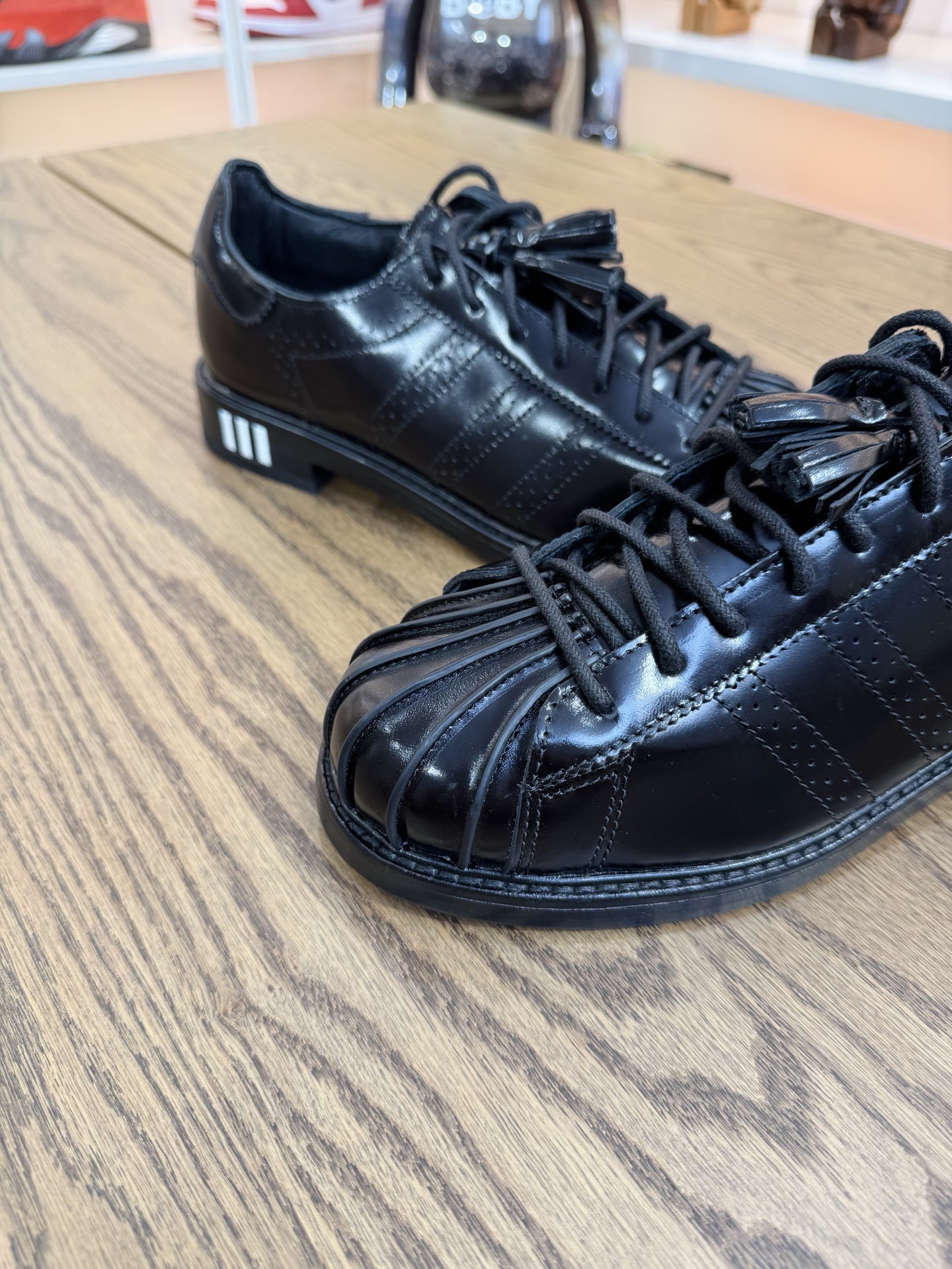 CLOT x SUPERSTAR Dress JR2814  男女同款 黑色坡跟