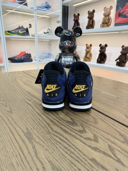 AJ4 Retro 紫金配色 Lakers US7-16  FV5029-500