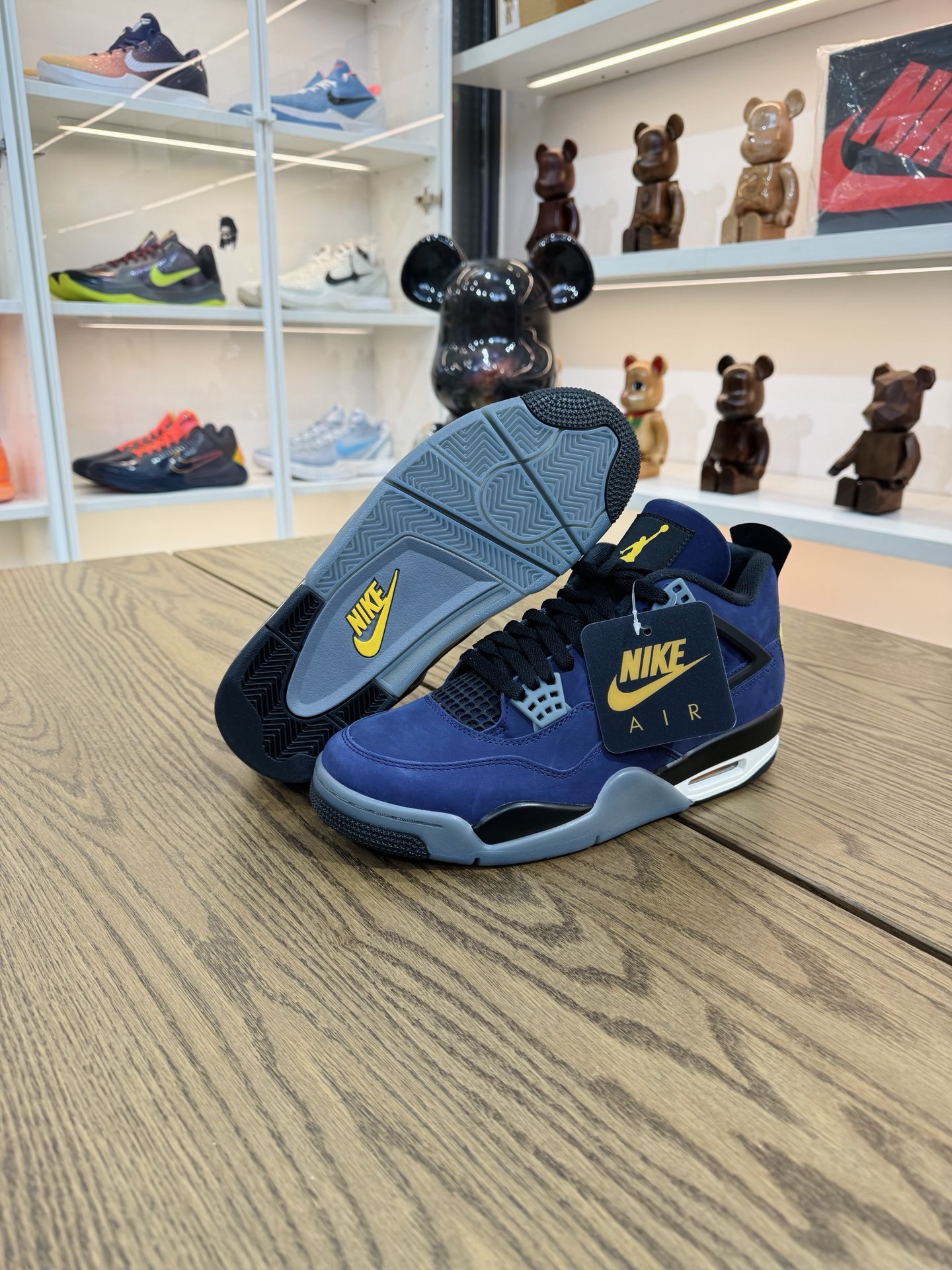 AJ4 Retro 紫金配色 Lakers US7-16  FV5029-500