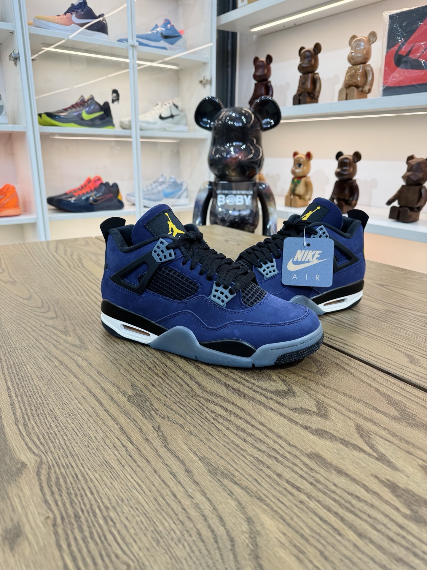 AJ4 Retro 紫金配色 Lakers US7-16  FV5029-500