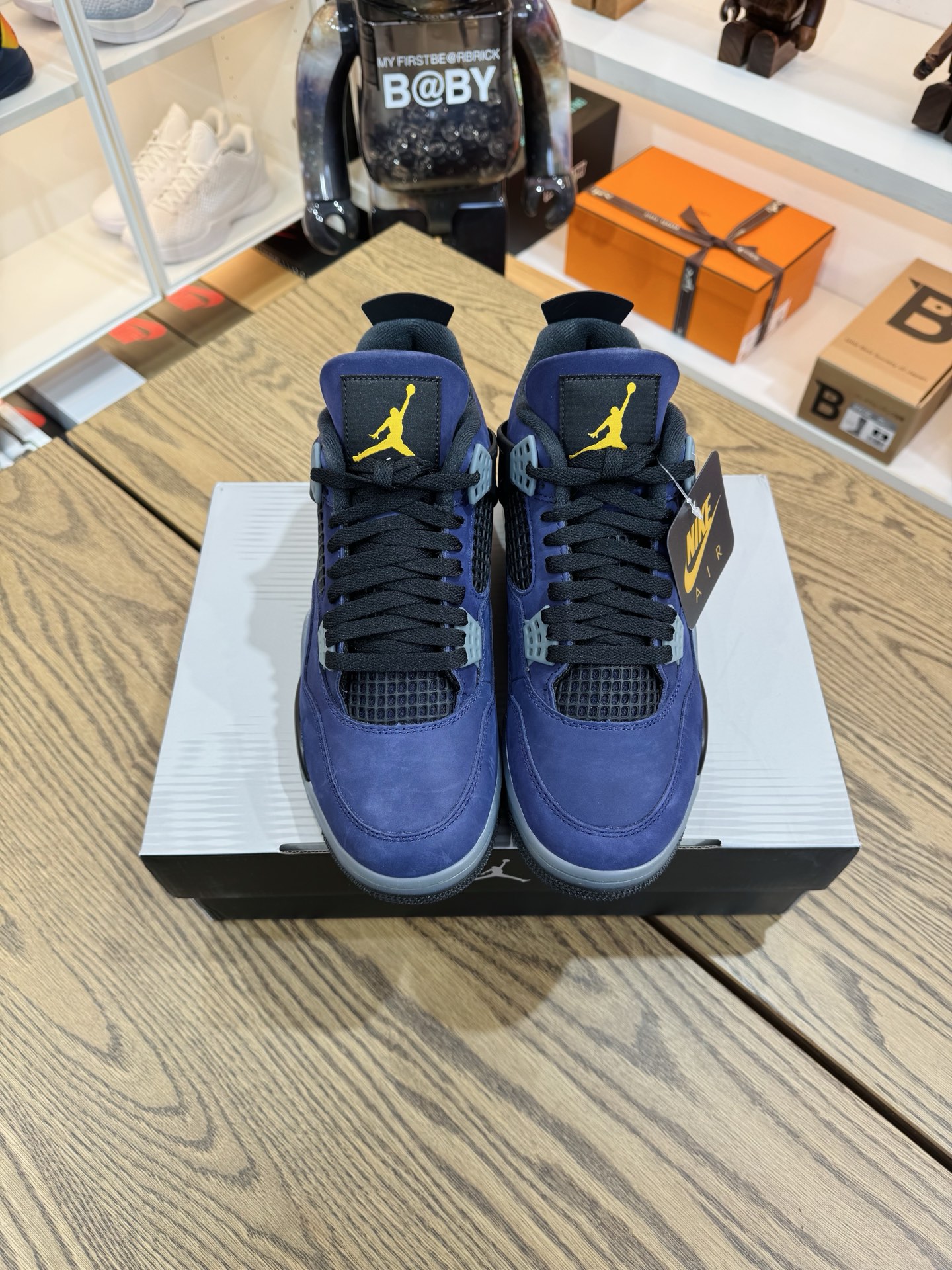 AJ4 Retro 紫金配色 Lakers US7-16  FV5029-500