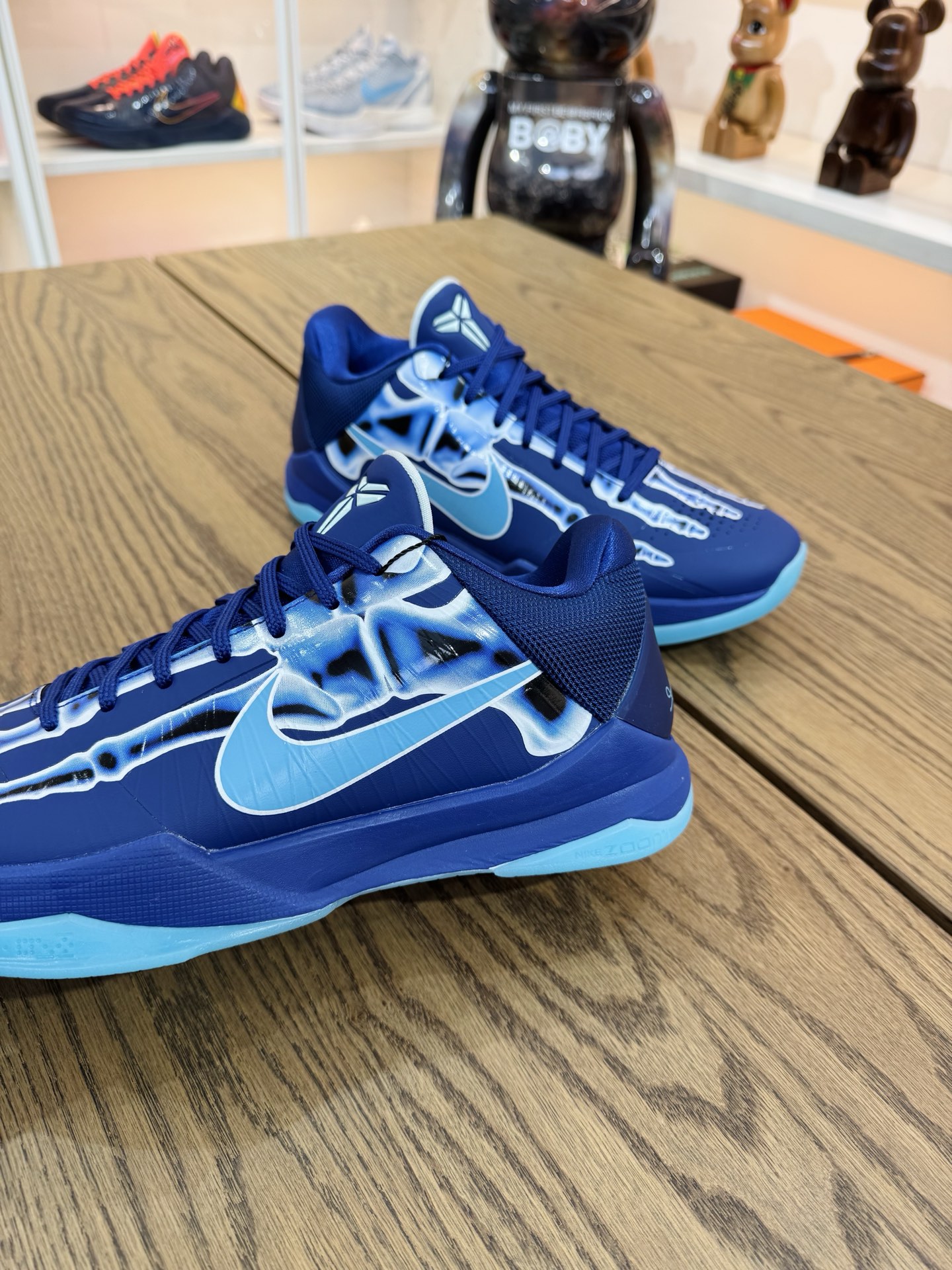 Kobe 5 Protro X-Ray HJ4303-400 終於補貨了 尺碼 40-48.5「US7-14」