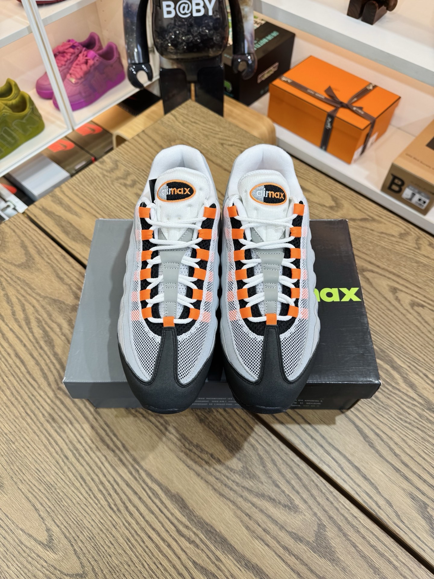 AirMax 95 OG  灰橙色 'Bright Mandarin'  HM4740-005