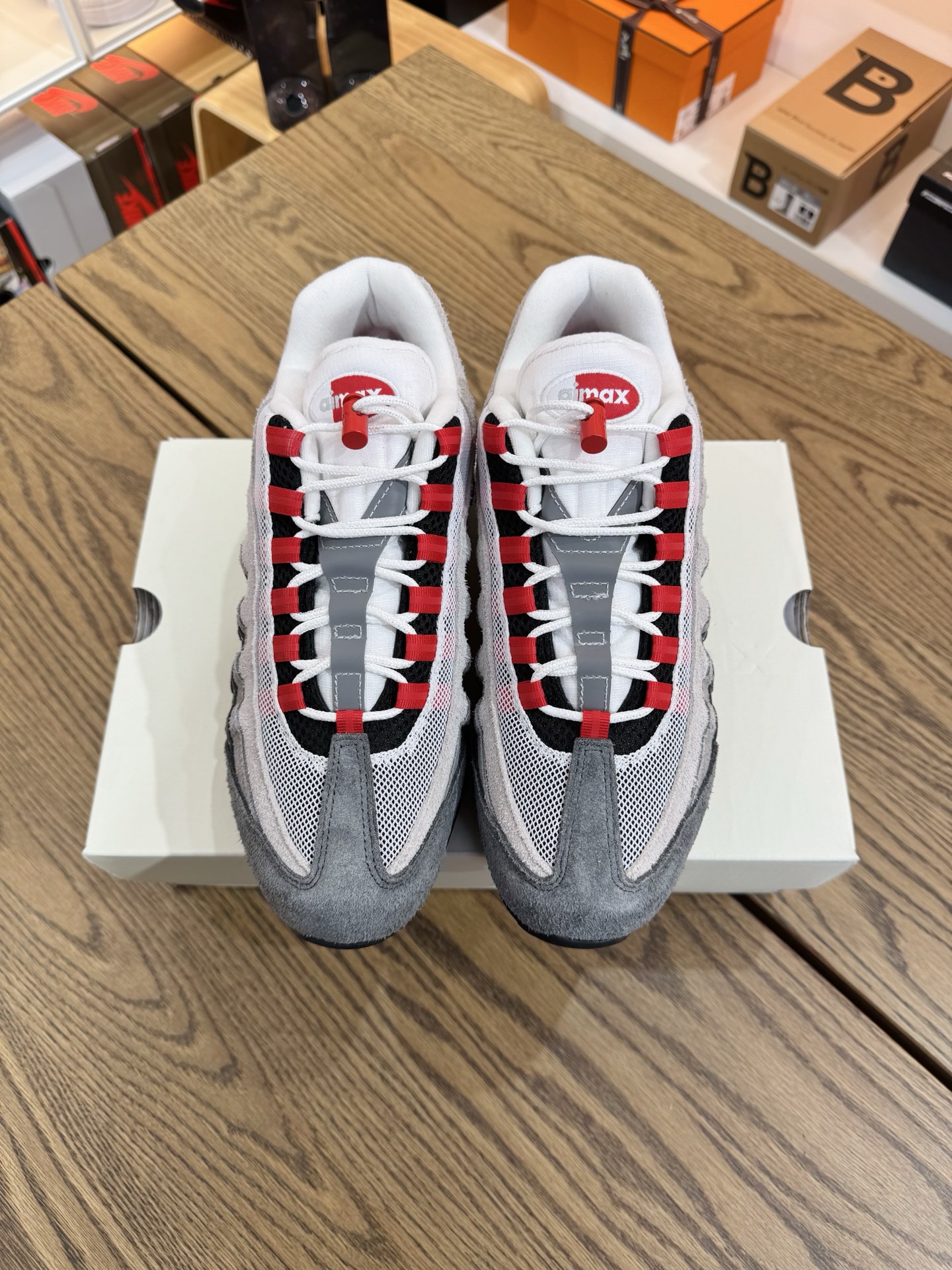 UNDEFEATED × Air Max 95 SP  東京限定 灰紅色 Ltd：056/600 尺碼 40-48.5「US7-14」 IB4523-003