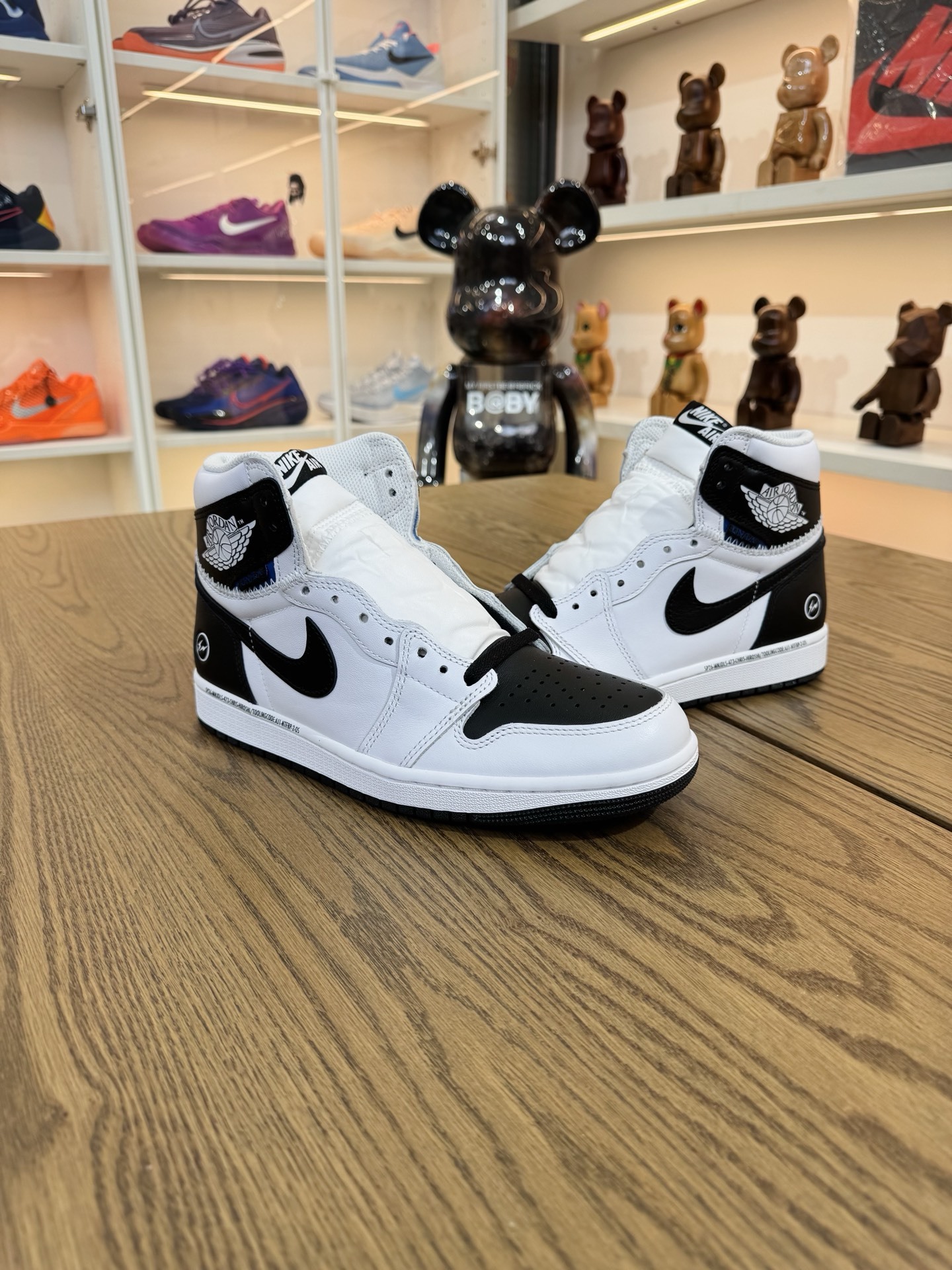 Jordan × Union x Fragment Design AJ1 High OG SP 三方聯名 黑白色 尺碼 40-48.5「US7-14」 II7282-100