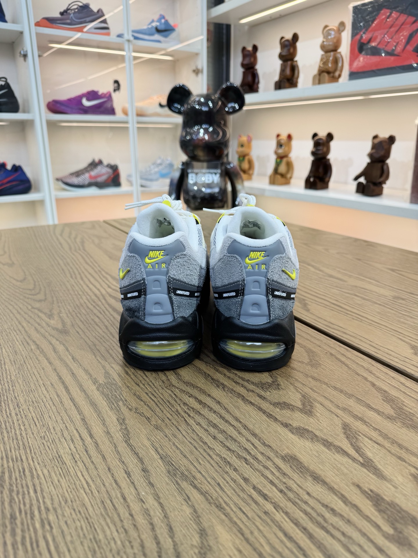 UNDEFEATED × Air Max 95 SP  上海限定 灰黃色 Ltd：441/600 尺碼 40-48.5「US7-14」 IB4523-002