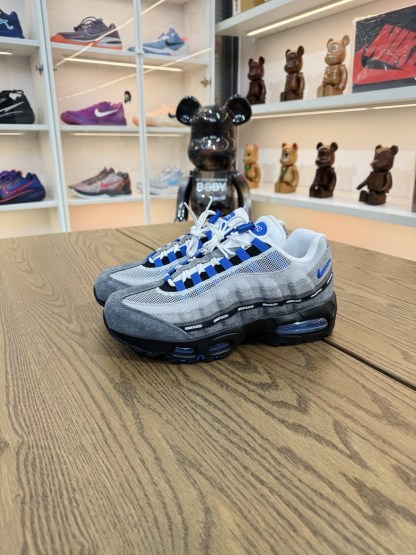 UNDEFEATED × Air Max 95 SP  伯明翰限定 灰藍色 Ltd：1571/2200 尺碼 40-48.5「US7-14」 IB4523-001