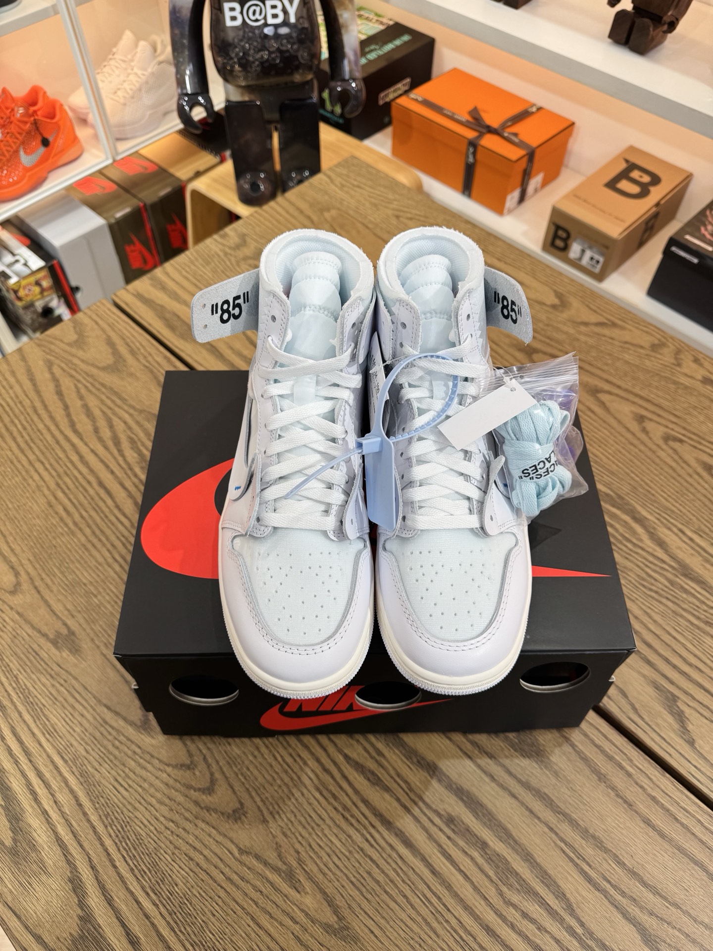 OFF-WHITE × AJ1 白藍 White the ten 歐洲限定 2026款 AA3834-100
