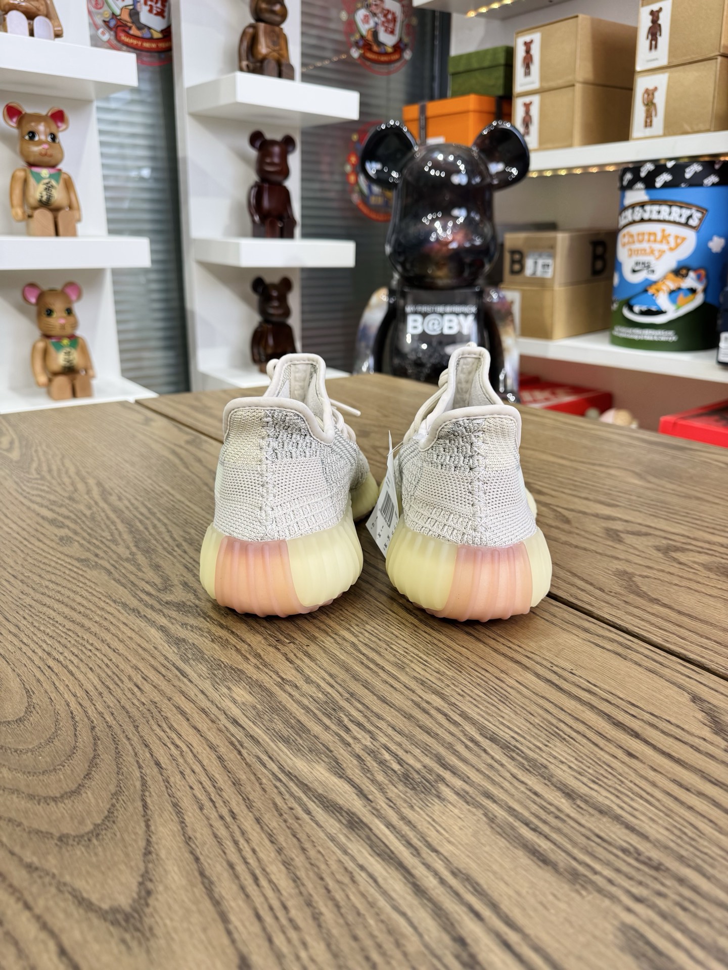 Yeezy 350 V2 Citrin Reflective FW5318（滿天星）