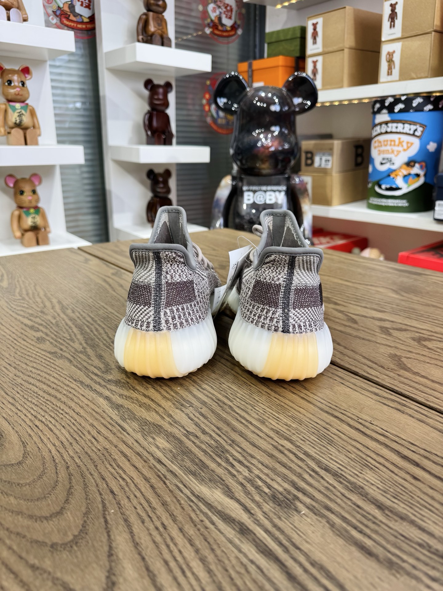 Yeezy 350 V2 Zyon FZ1267 （ 芝麻灰 ）