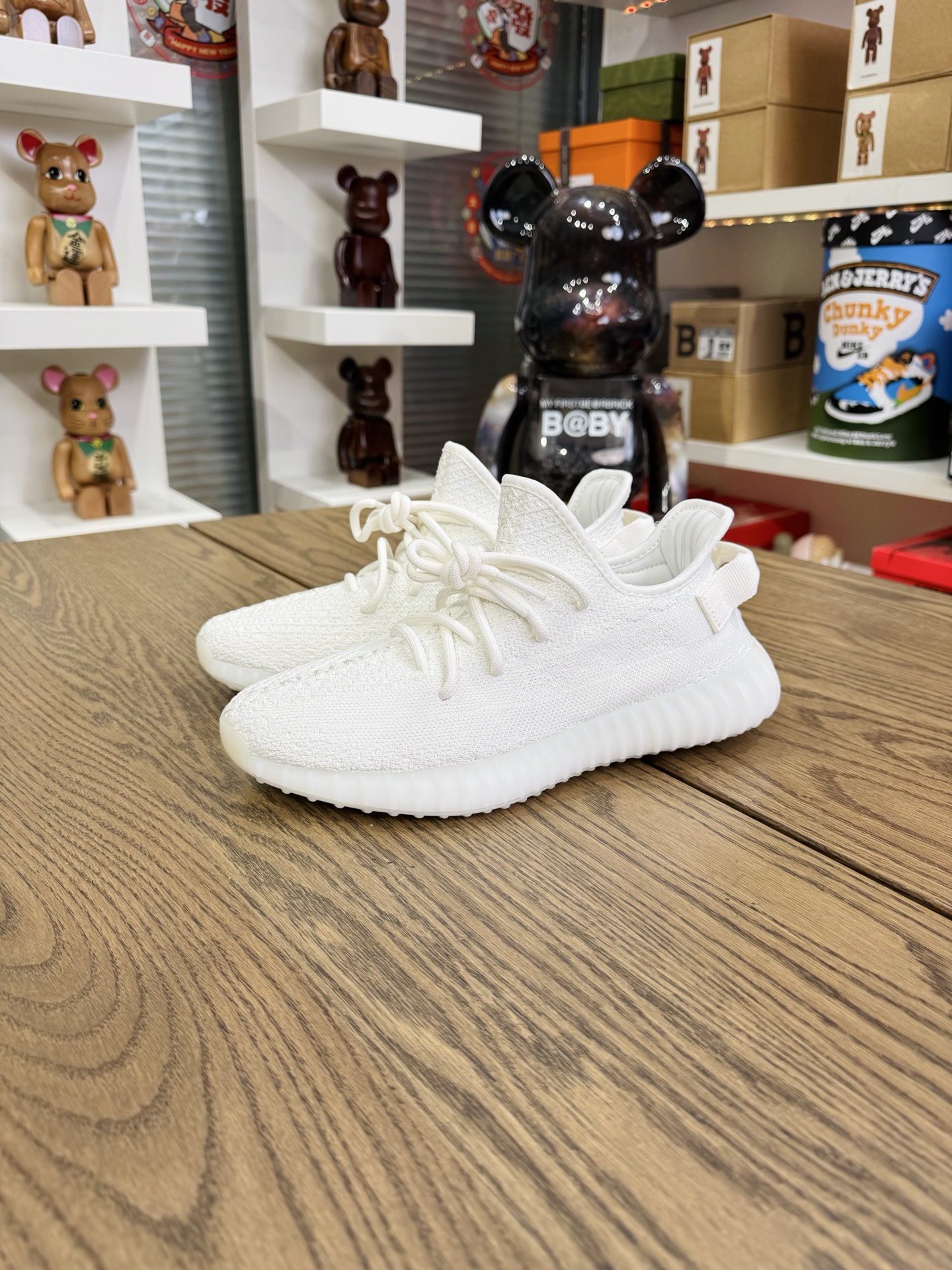 Yeezy 350 V2 Triple White CP9366 全白
