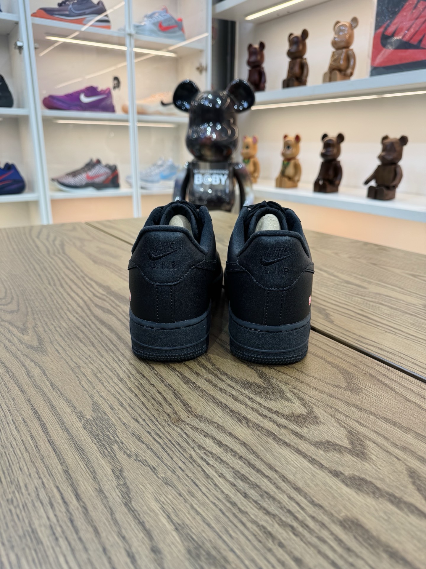 Supreme AF1 box Logo CU9225-001  黑武士（翻蓋鞋盒）