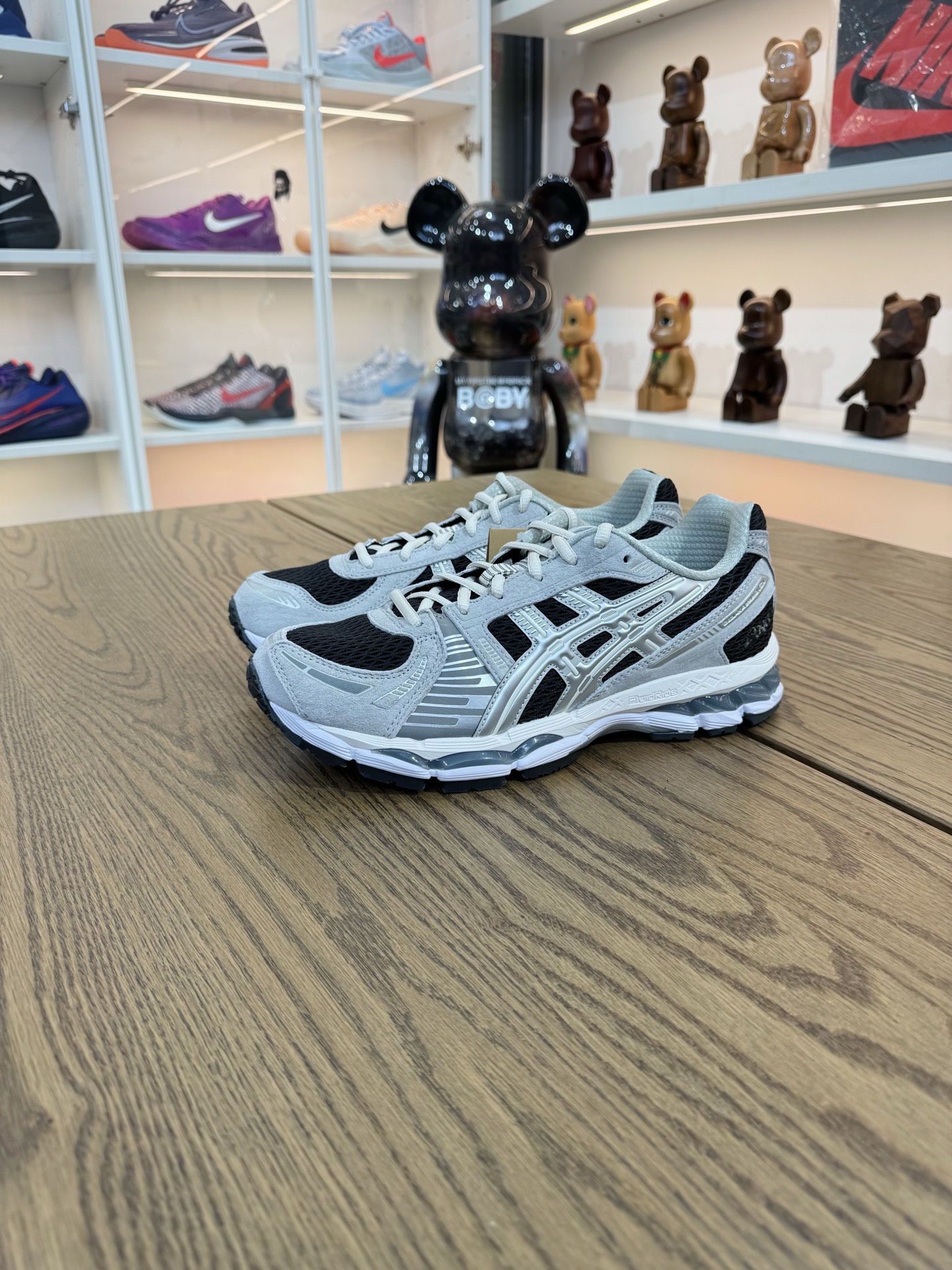 KITH 聯名 黑銀色 GEL- Kayano 12.1 1203A846-020