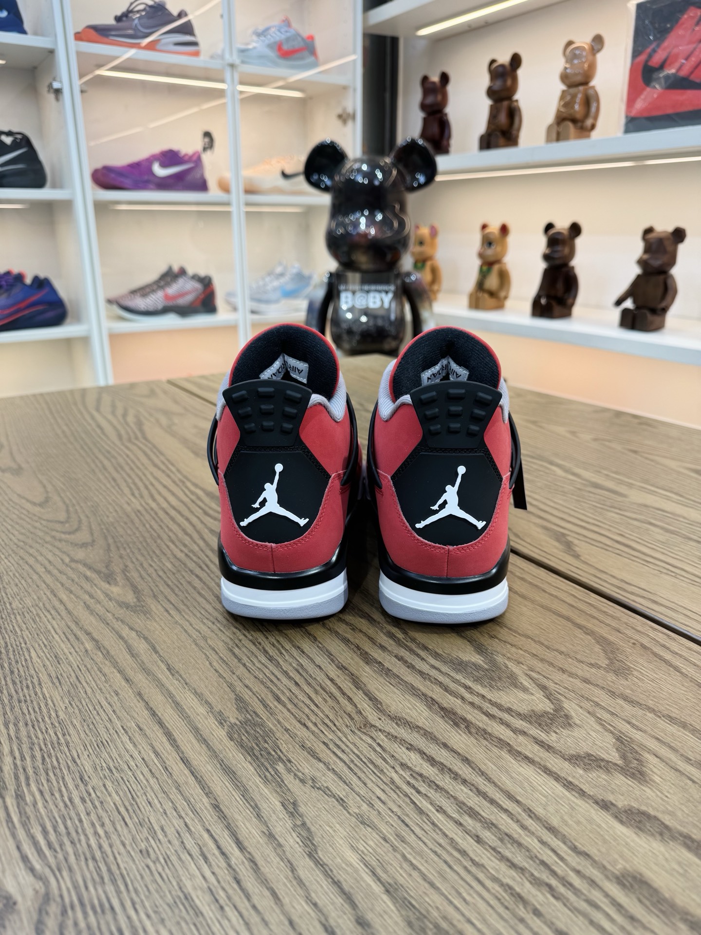 AJ4 Retro Toro Bravo 憤怒的公牛 2026版 FQ8138-600