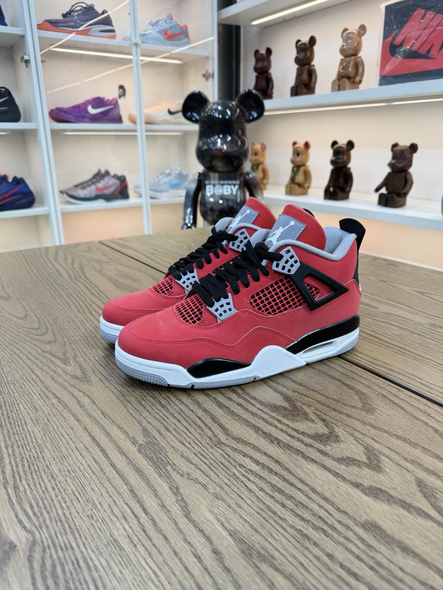 AJ4 Retro Toro Bravo 憤怒的公牛 2026版 FQ8138-600