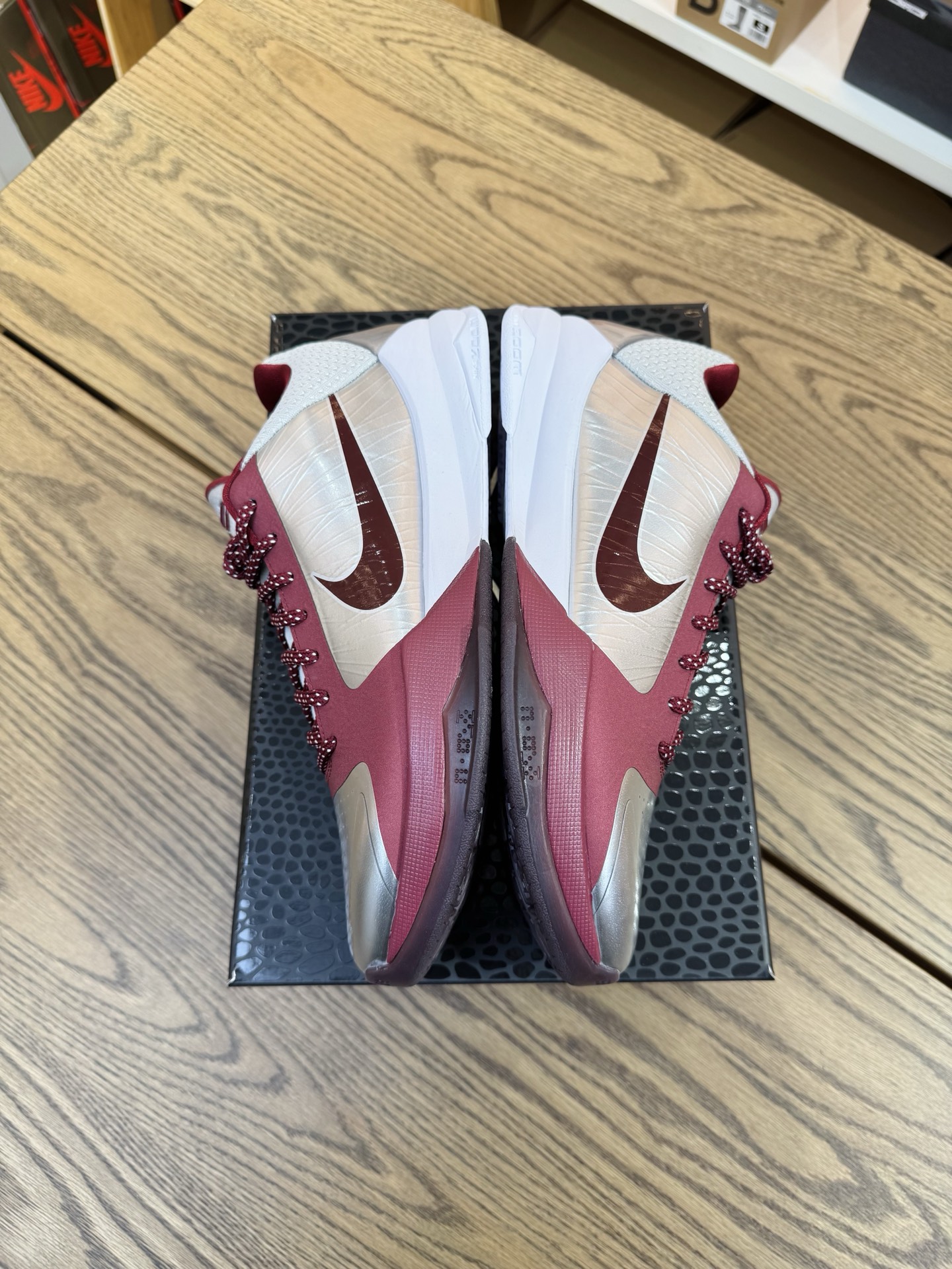 Kobe 5 Protro  Lower Merion Aces Away  高中配色 銀白 IM0557-001