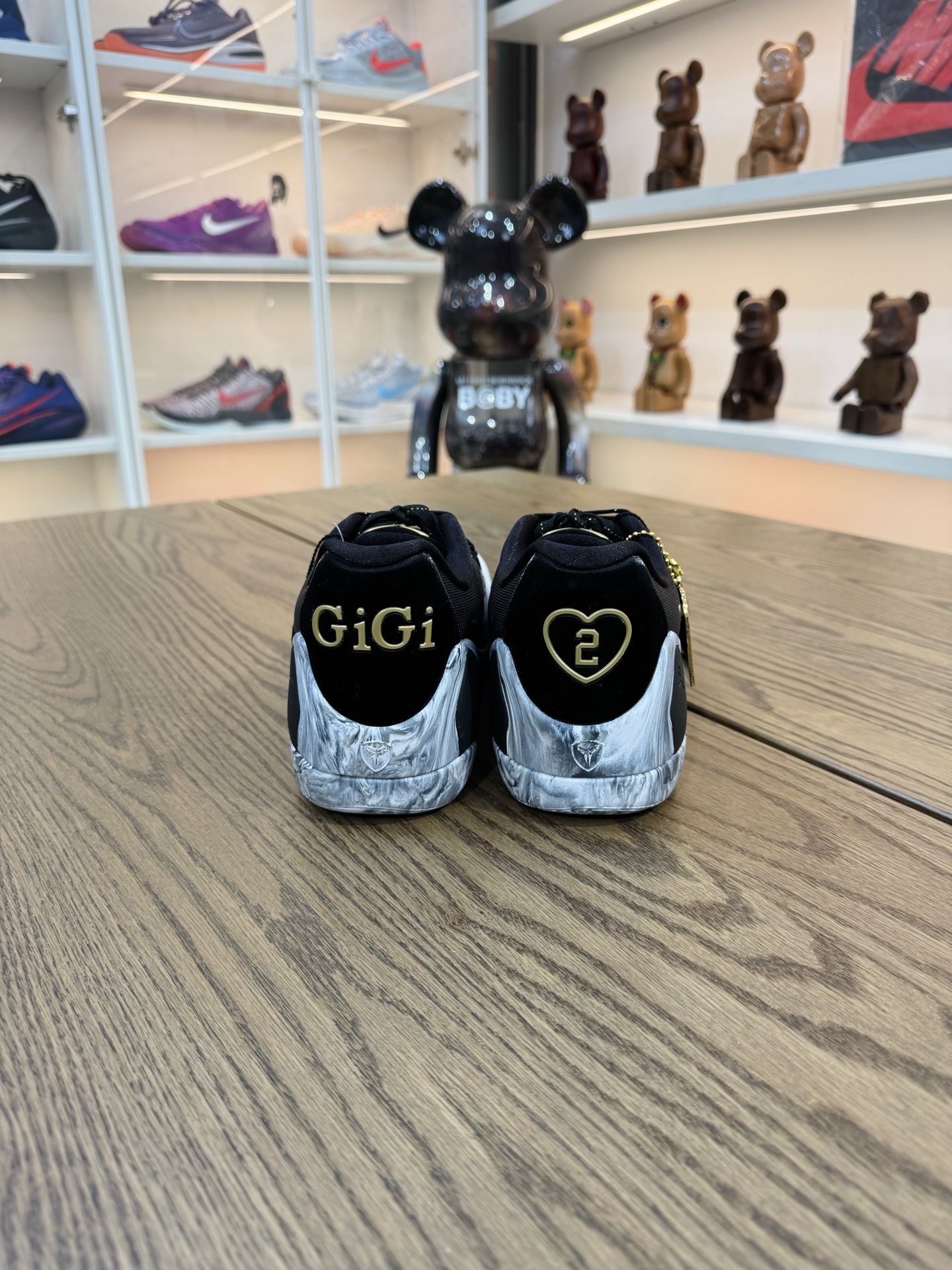 Kobe 9 Low Protro EM 曼巴Gigi  "Mambacita"   FZ7333-002