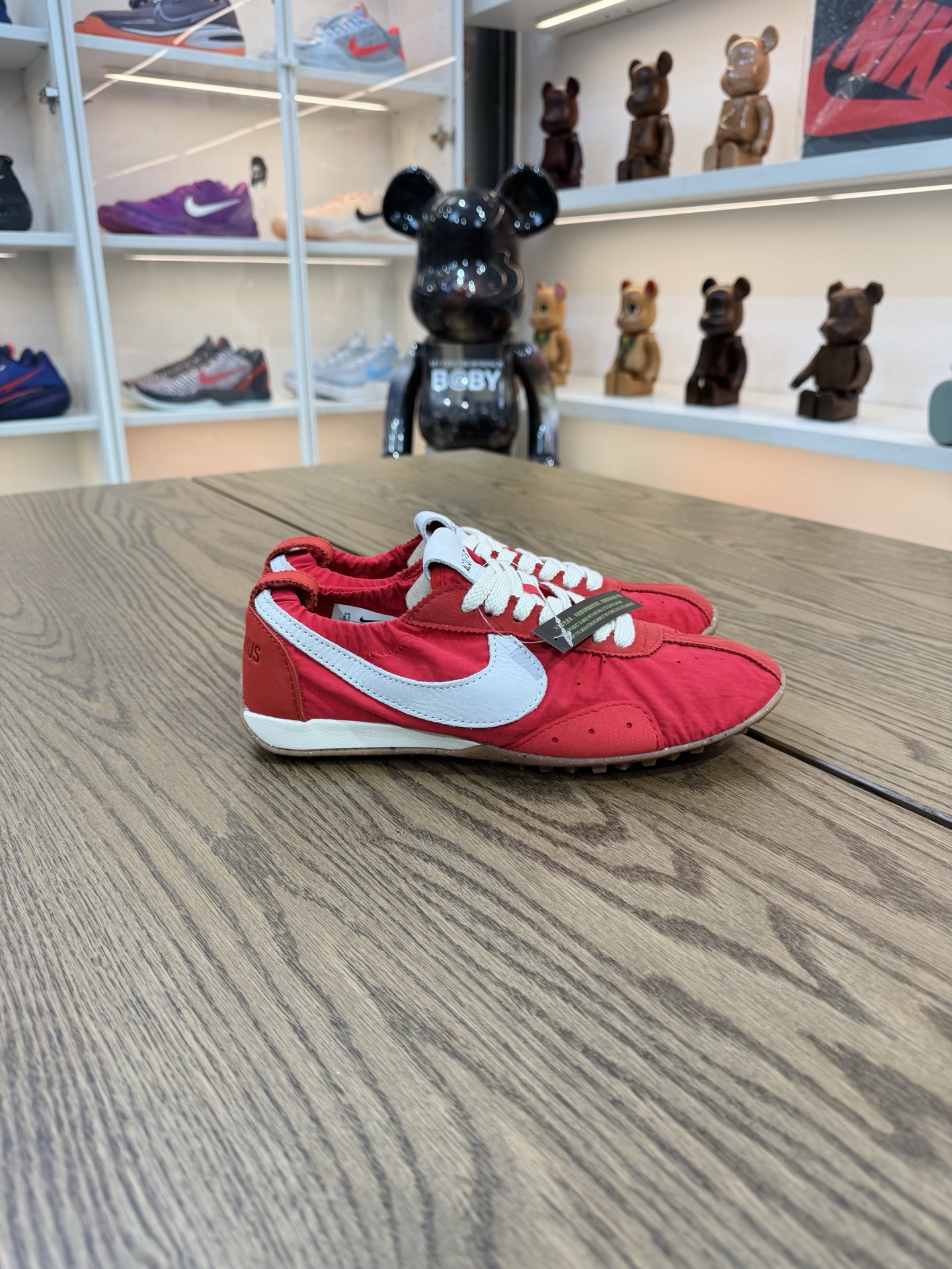 Jacquemus Moon 聯名 紅色 柔軟 鬆弛感拉滿了 HV8547-600