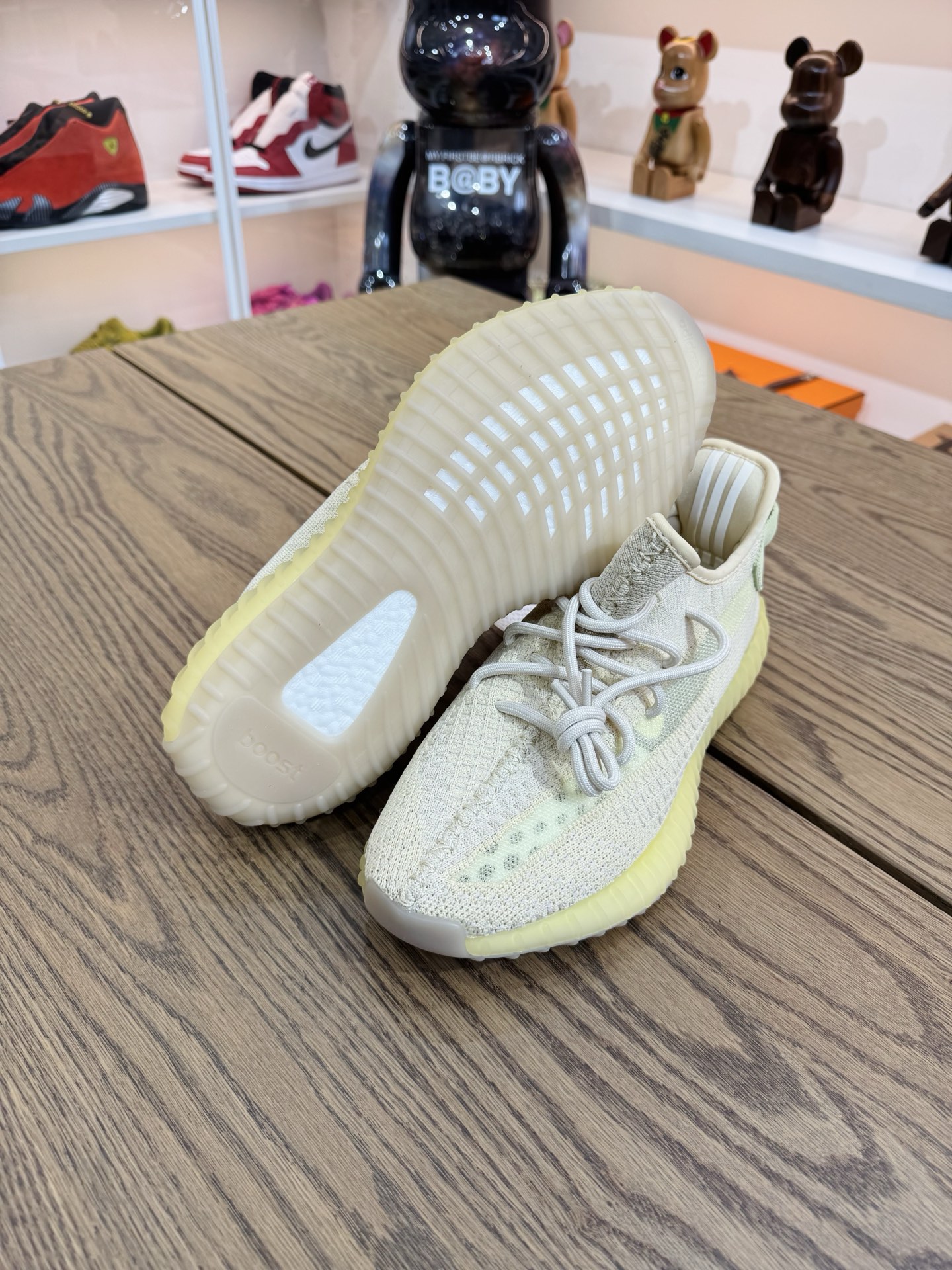 【💥清倉特價💥】 Yeezy350v2 FX9028 尺碼：41-US8-25.5 品相佳：G 