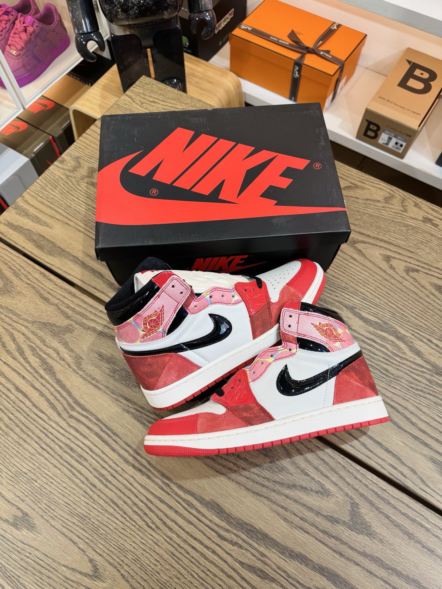 【💥清倉特價💥】 AJ1拼接聖誕 尺碼：42.5-US9-27 品相佳：G 