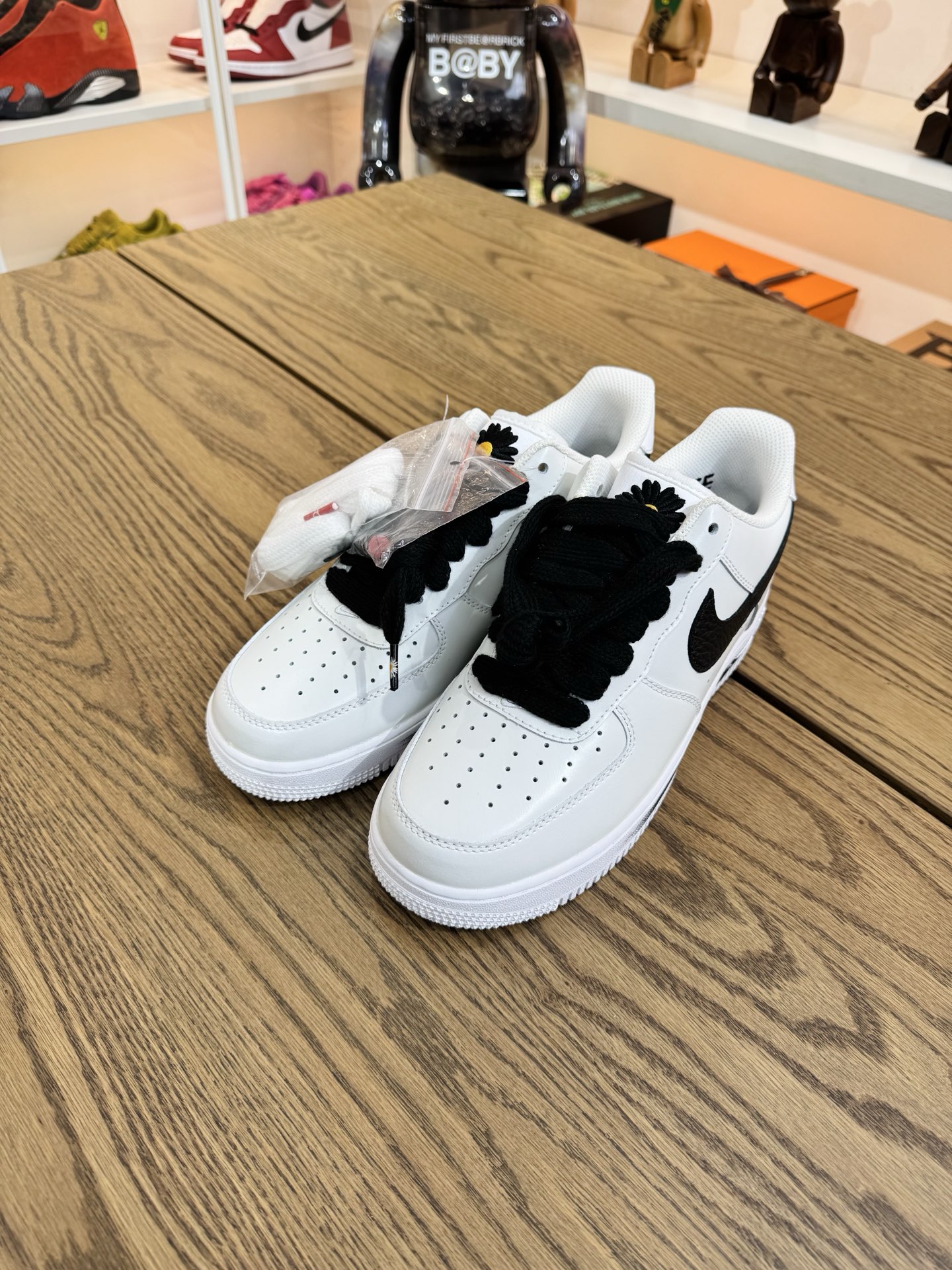 💥清倉特價💥 AF1 權志龍 白色 尺碼 41-US8-26 品相佳：G 