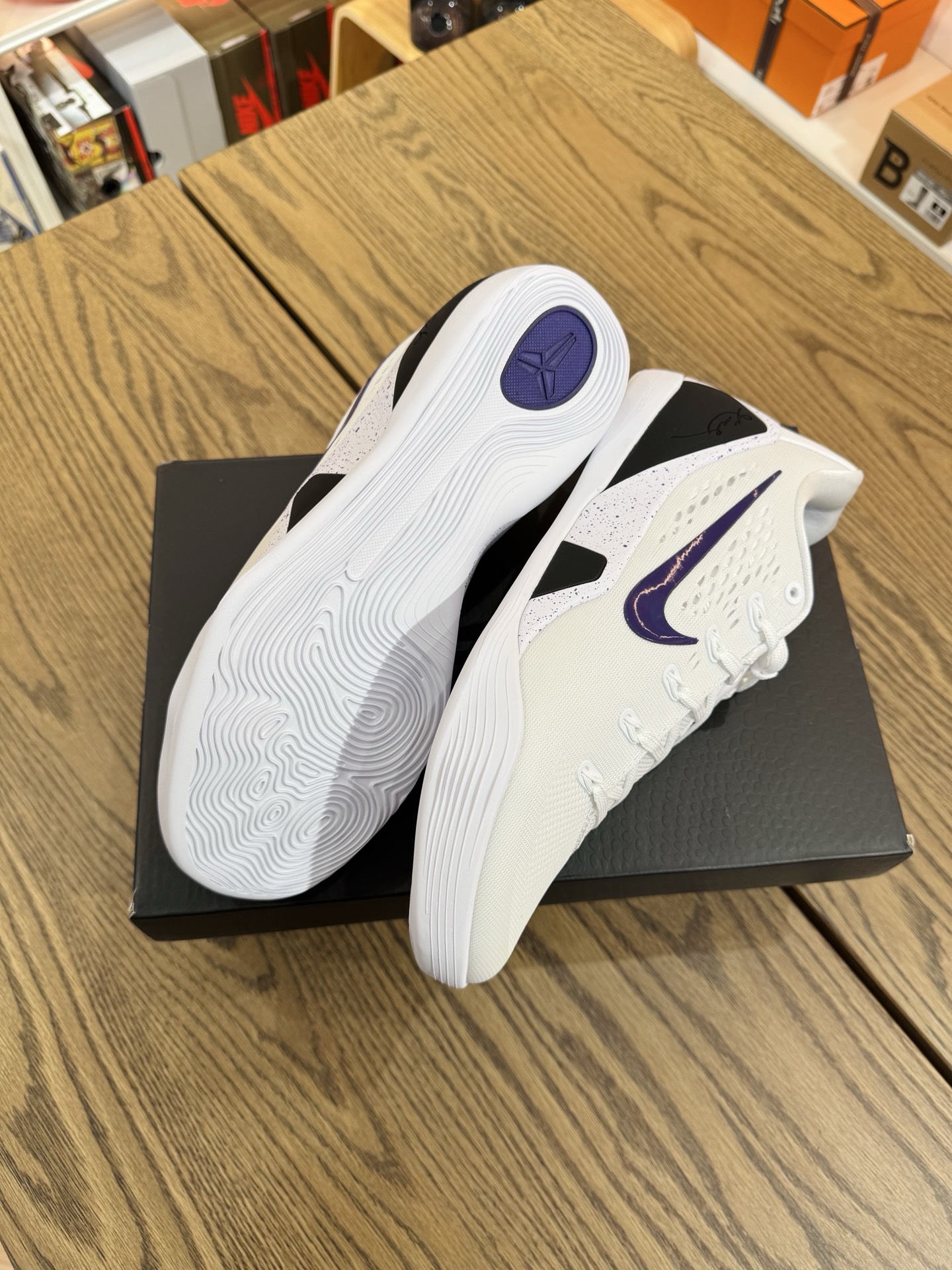 Kobe 9 Protro 白紫色 Elite Low EM IH1401-100