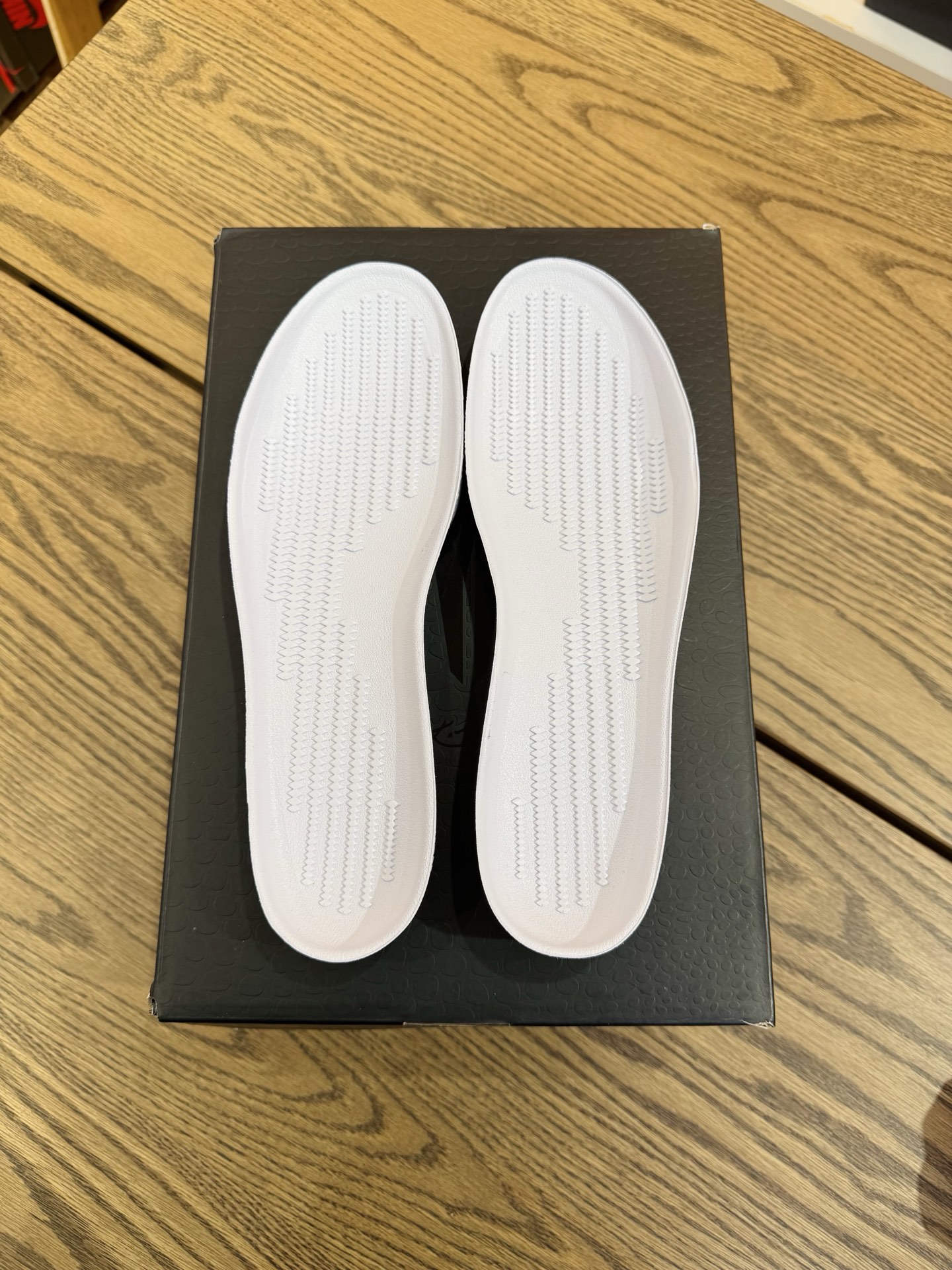 Kobe 9 Protro 白紫色 Elite Low EM IH1401-100