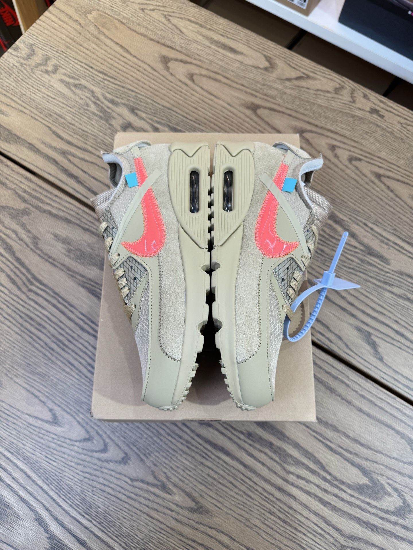 OW x Air Max 90 OG款 THE TEN 沙漠黃 AA7293-200