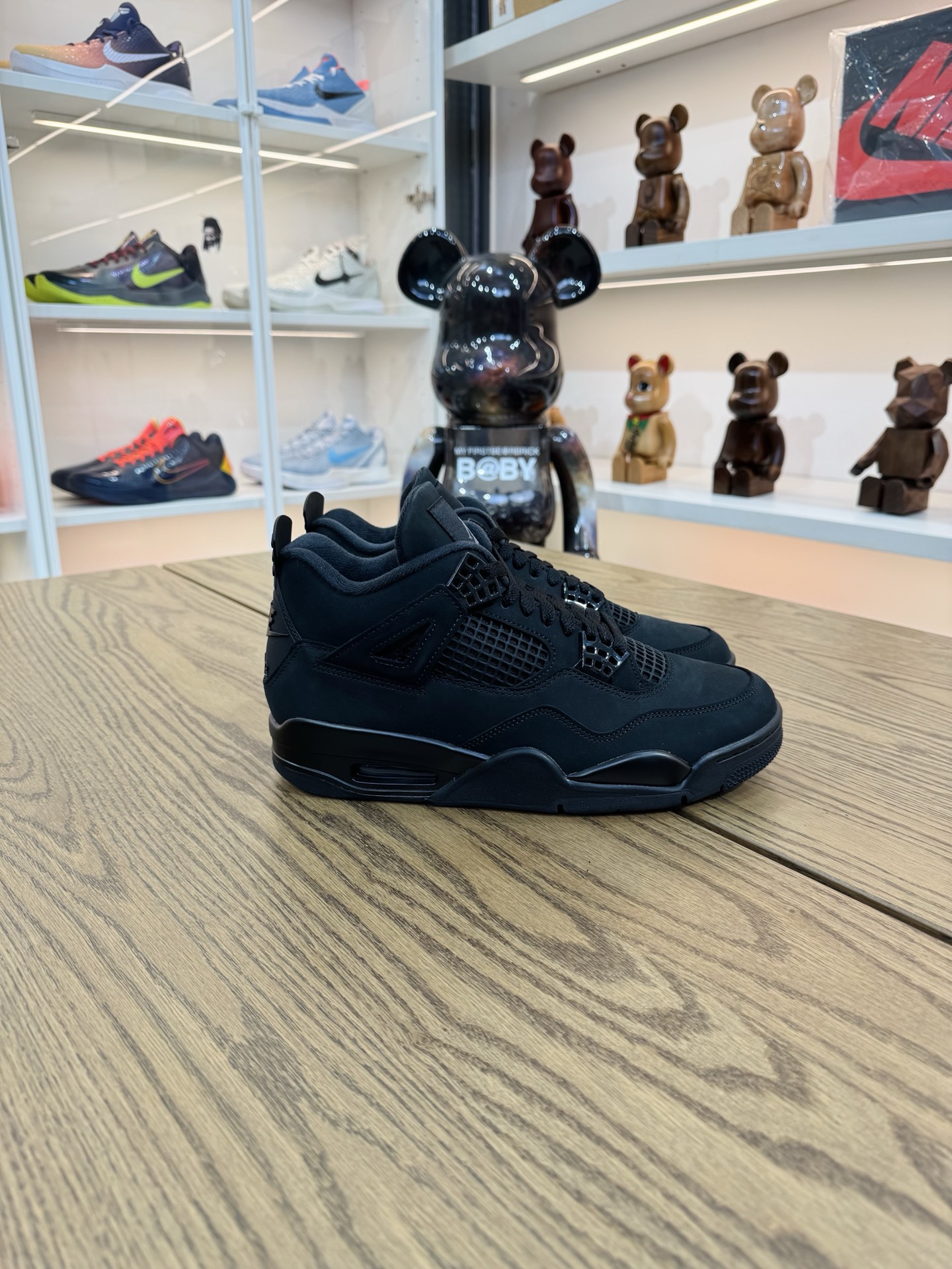 AJ4 Black Cat 黑貓 2025復刻款 可訂製超大碼（US15/16） FV5029-010