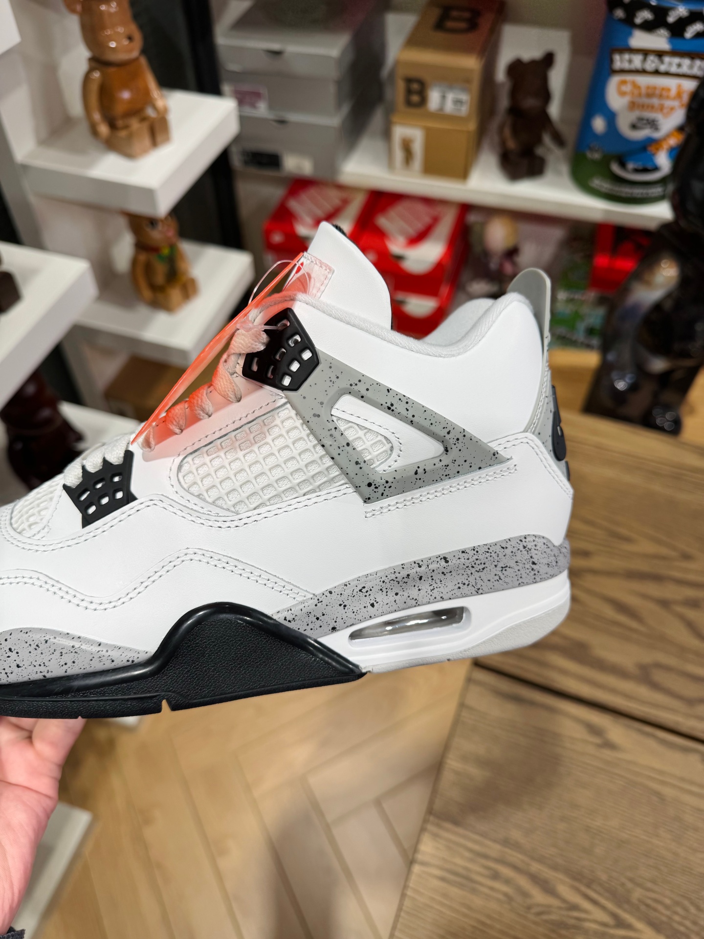 AJ4 White Cement  白水泥回歸 2025復刻版 fv5029-100