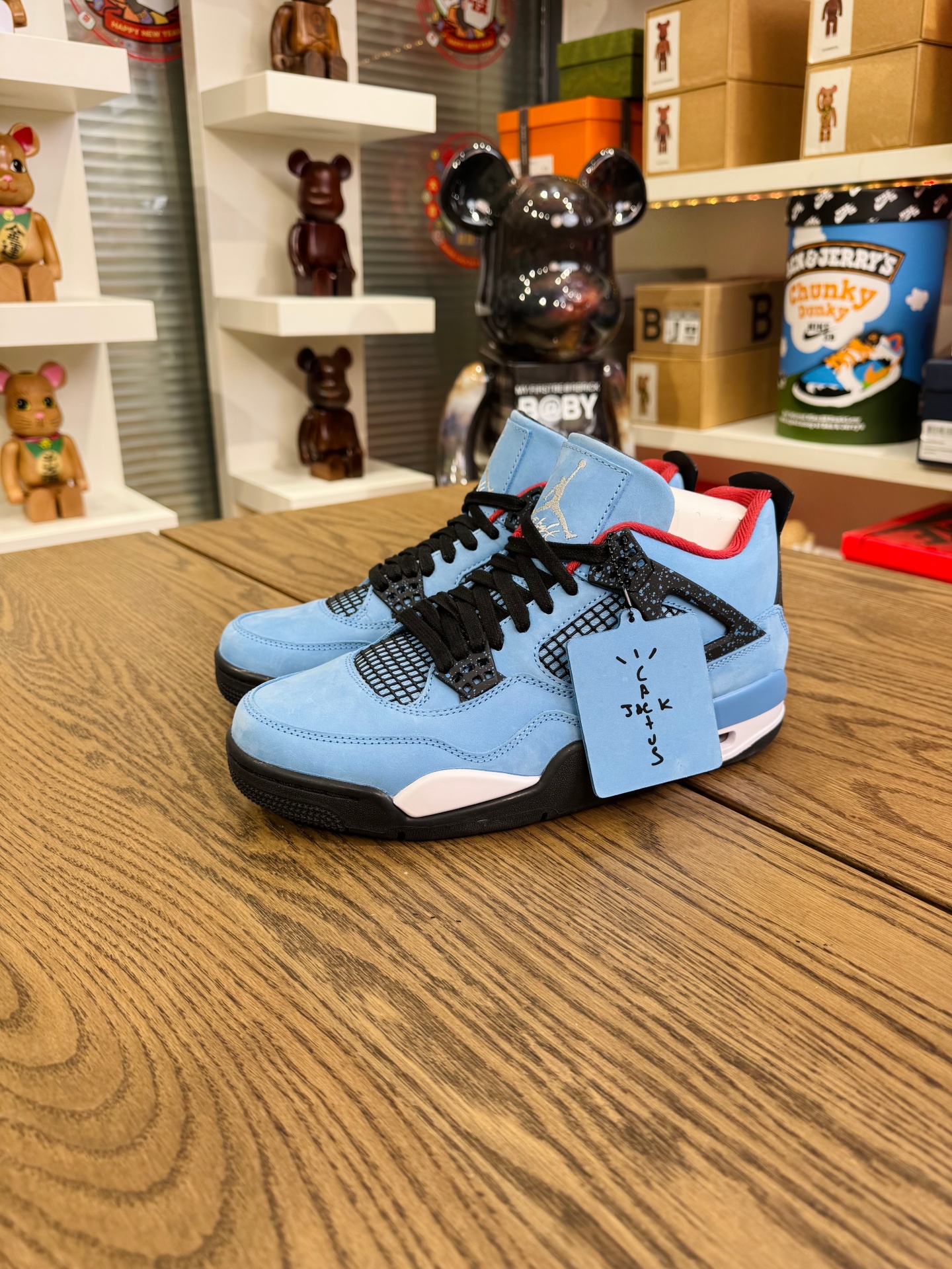 Travis Scott x AJ4 冰藍 Cactus Jack 308497-406