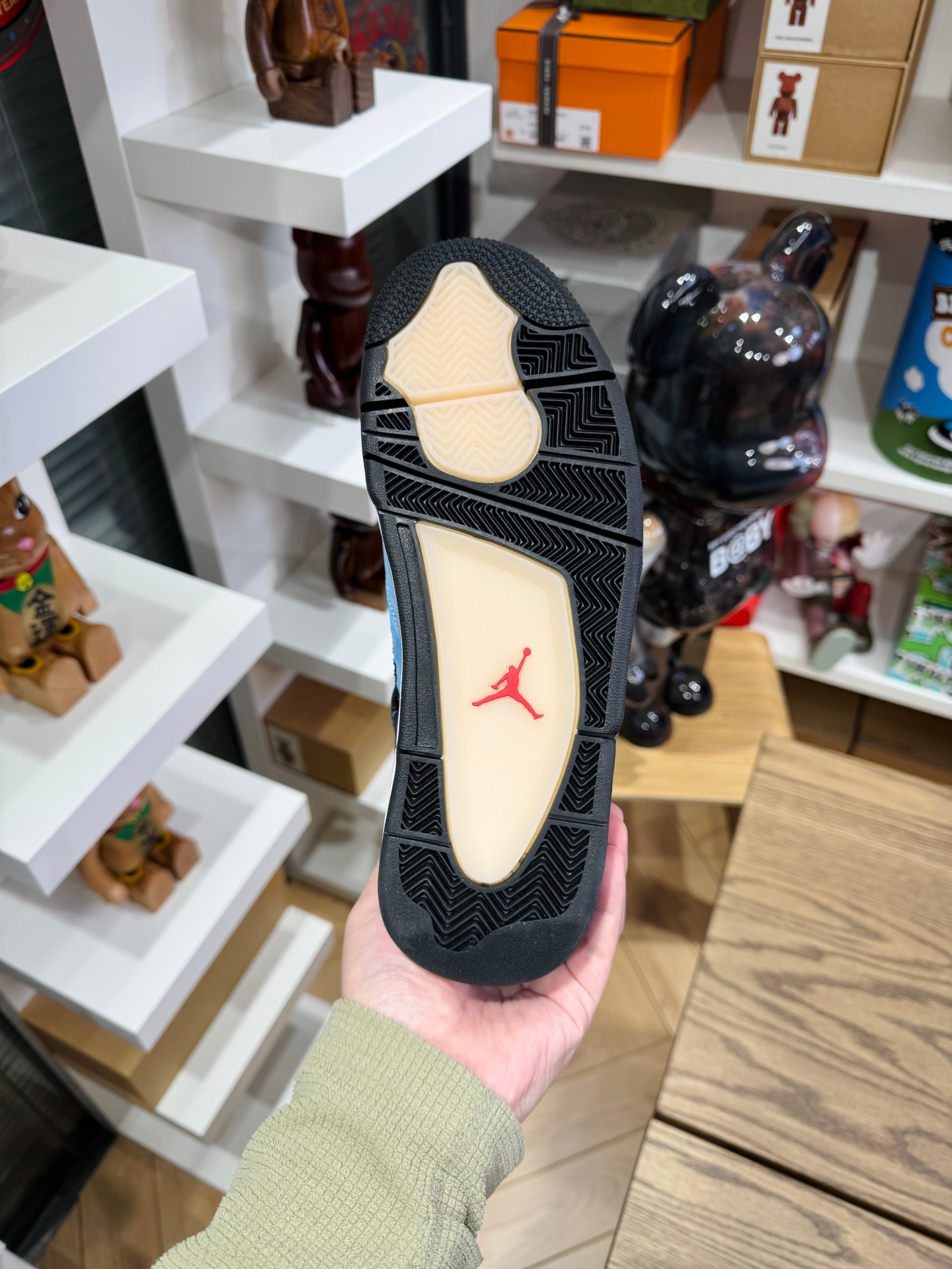 Travis Scott x AJ4 冰藍 Cactus Jack 308497-406