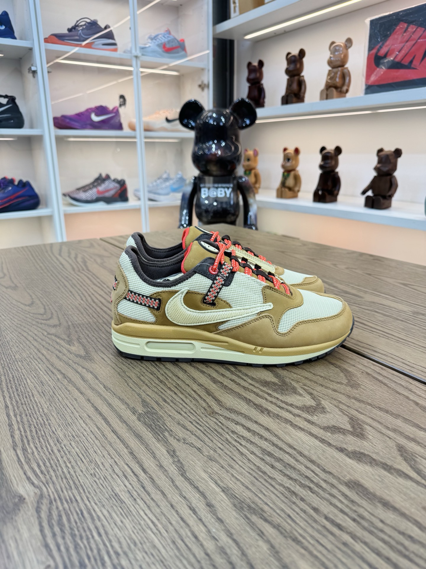 Travis Scott x Air Max 1 復古小麥色  "wheat" DO9392-701