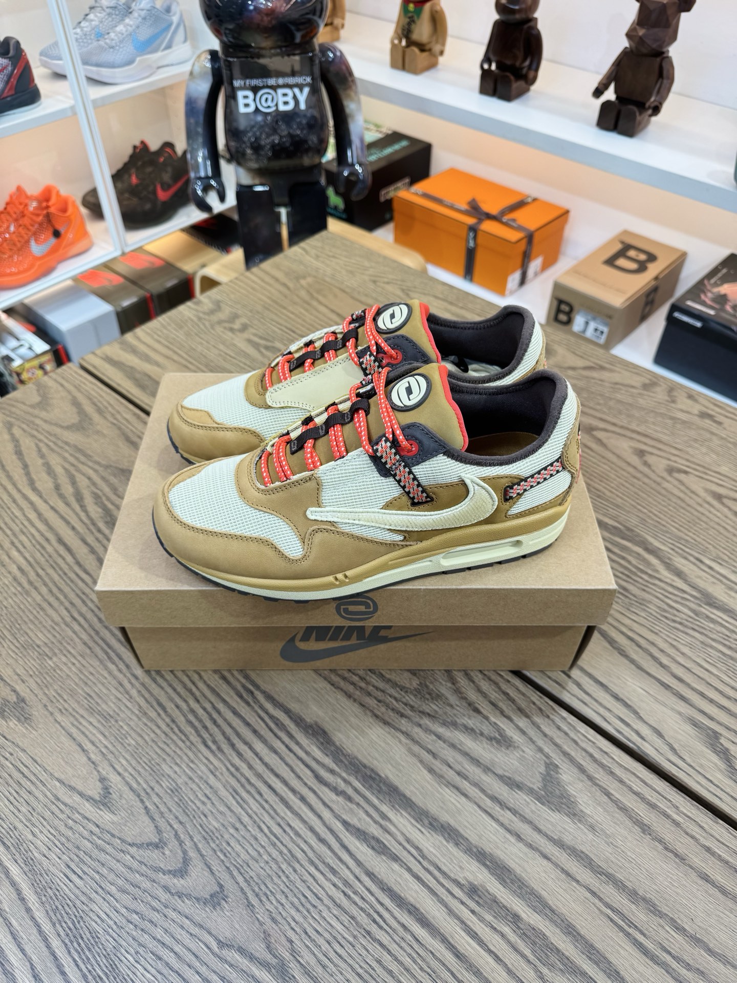 Travis Scott x Air Max 1 復古小麥色  "wheat" DO9392-701